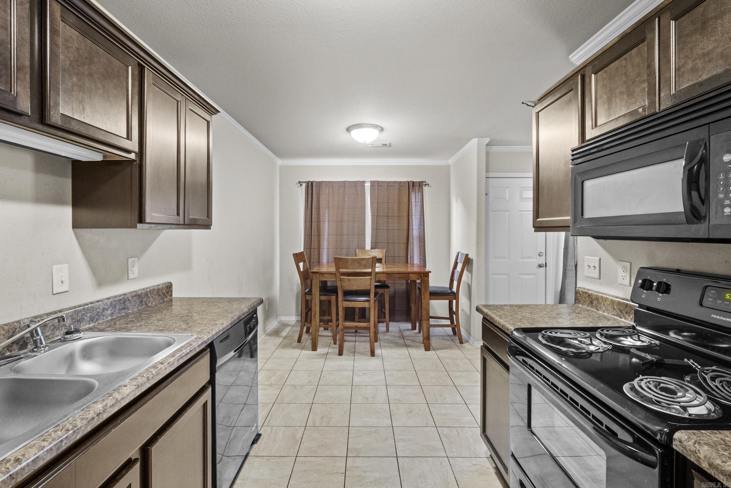 Greenwood Acres Blvd - Residential