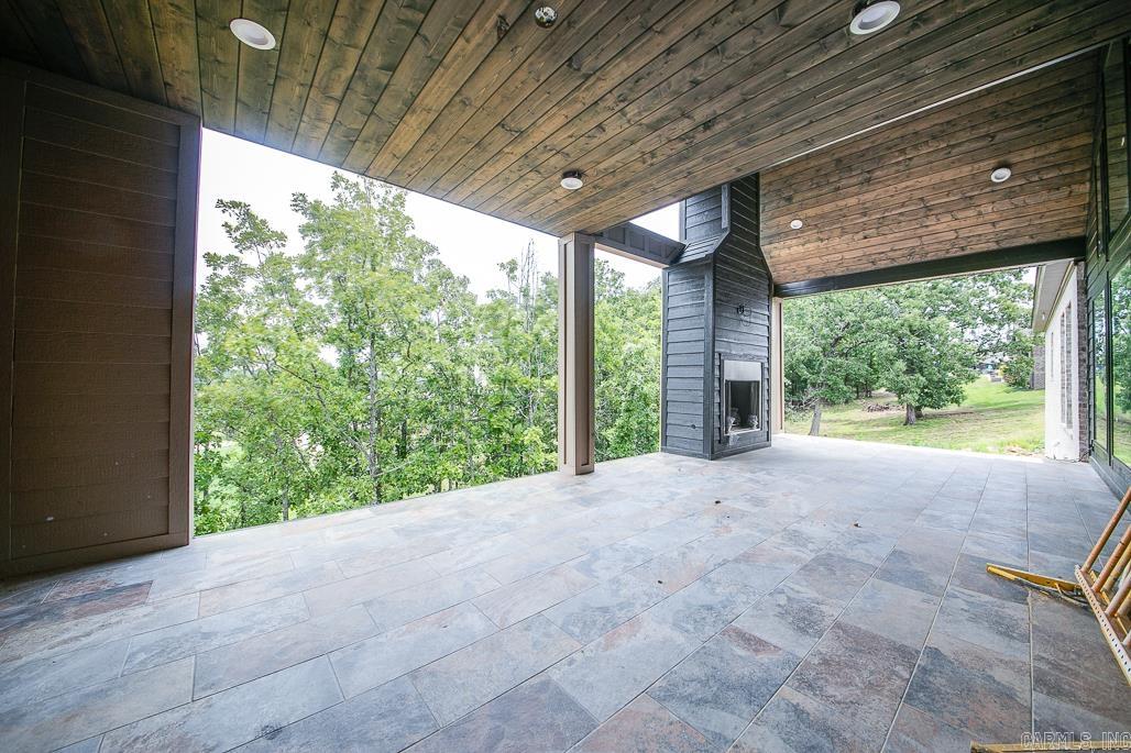 GREYSTONE - Residential