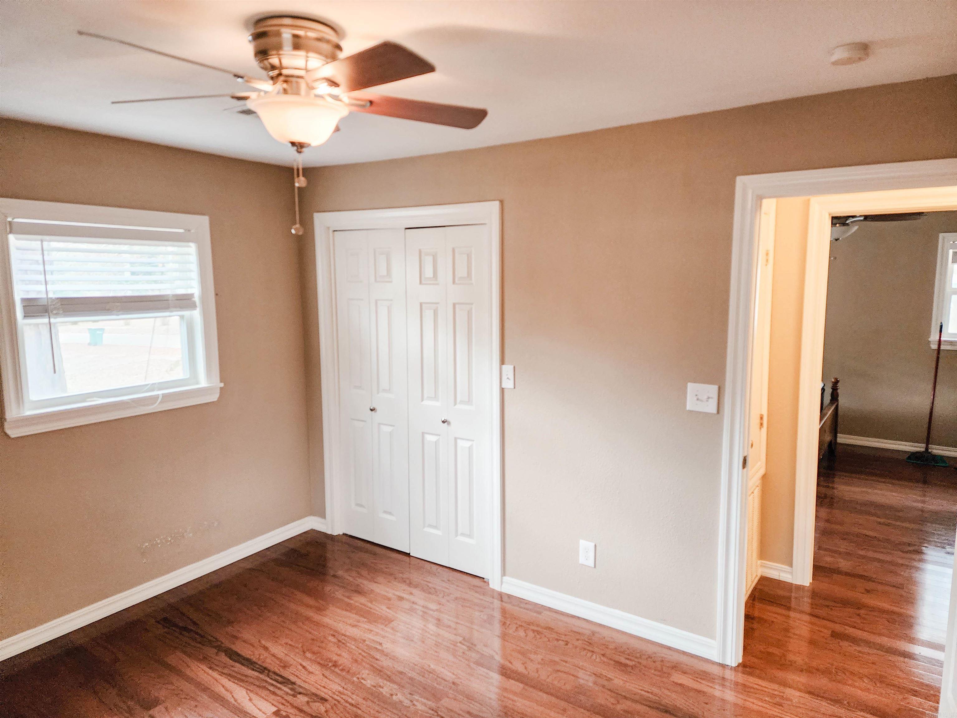 COUNTRY CLUB TERRACE - Residential