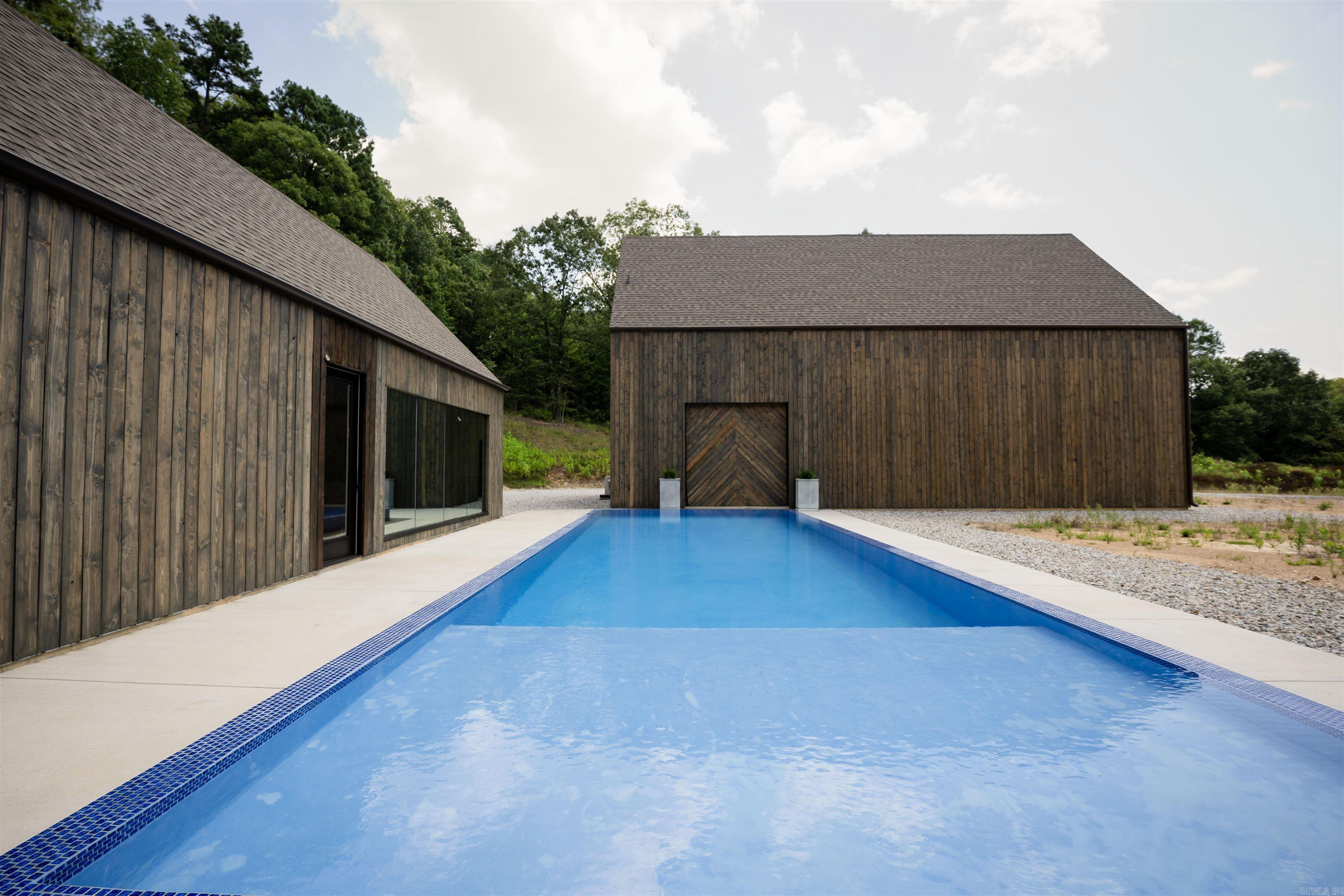 BENTON - Residential