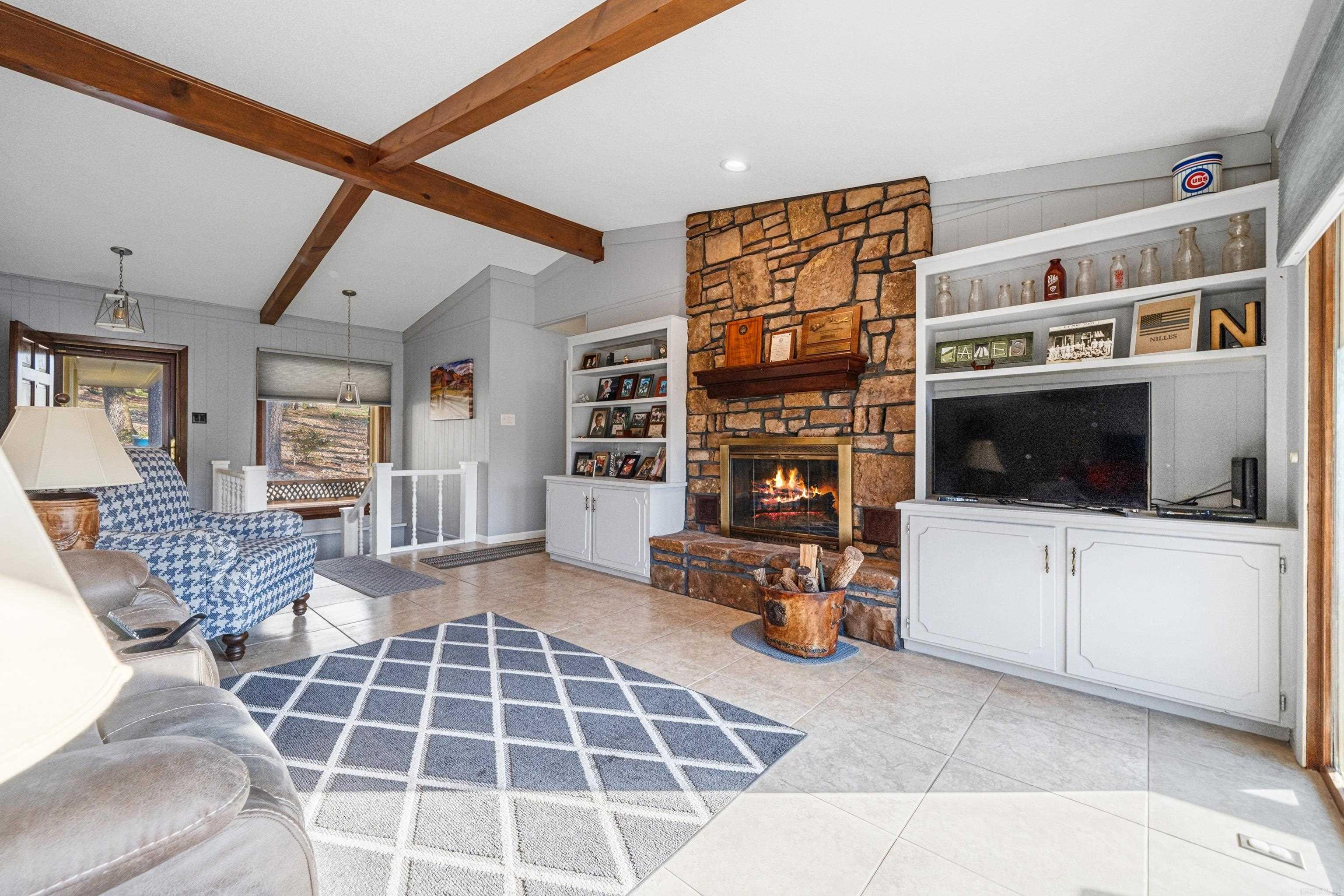 SANTA CRUZ - Residential