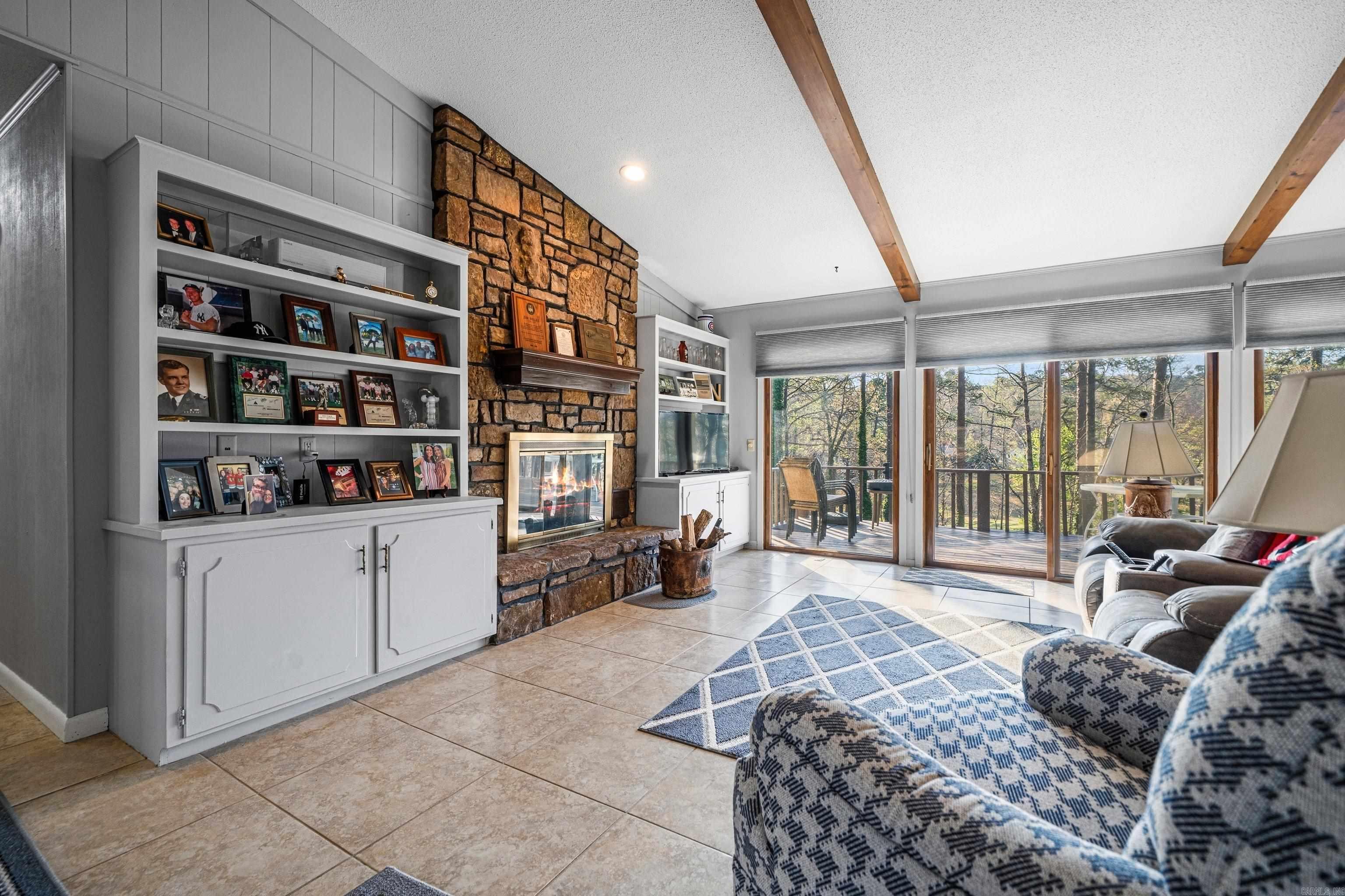 SANTA CRUZ - Residential