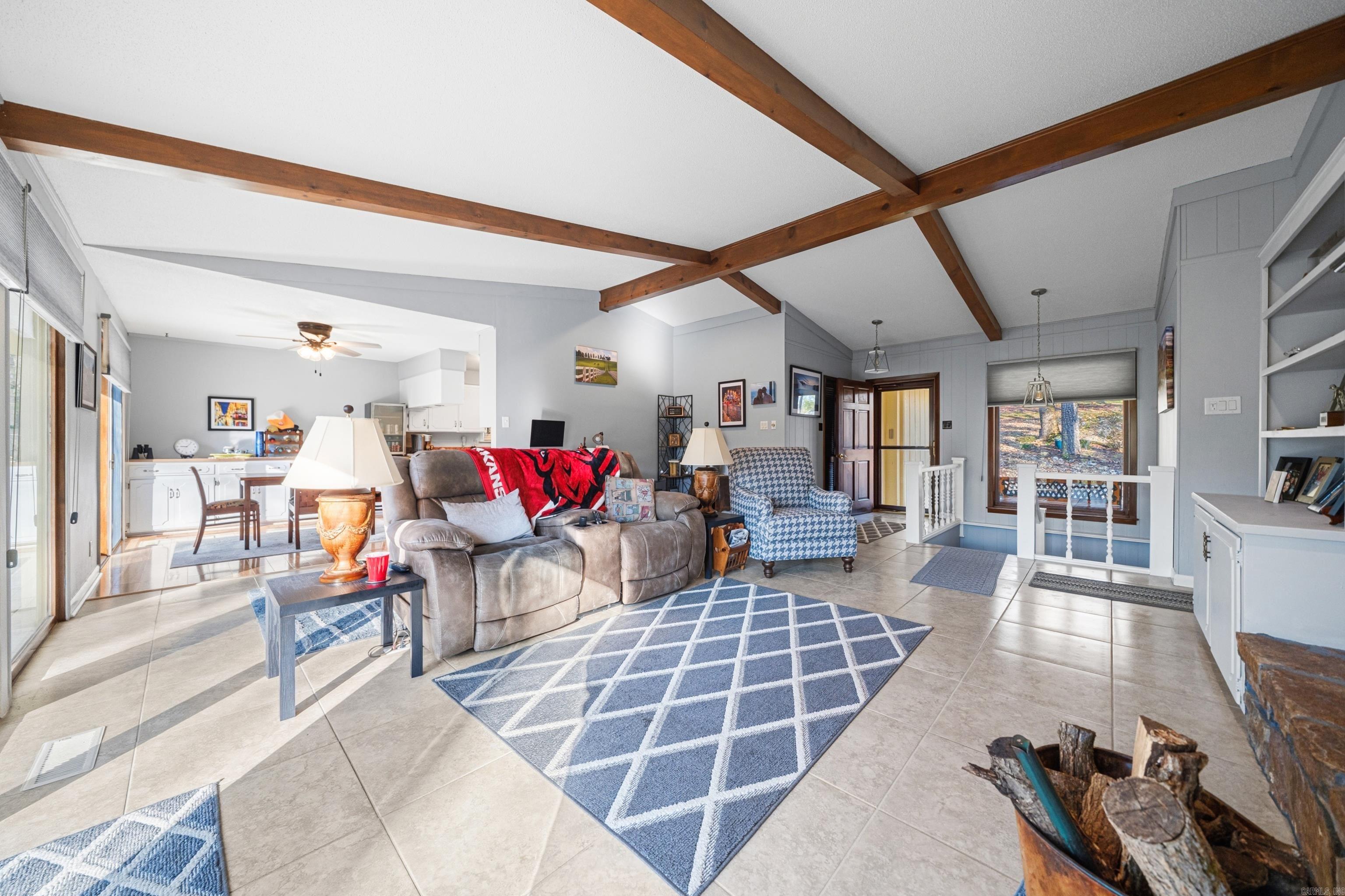 SANTA CRUZ - Residential