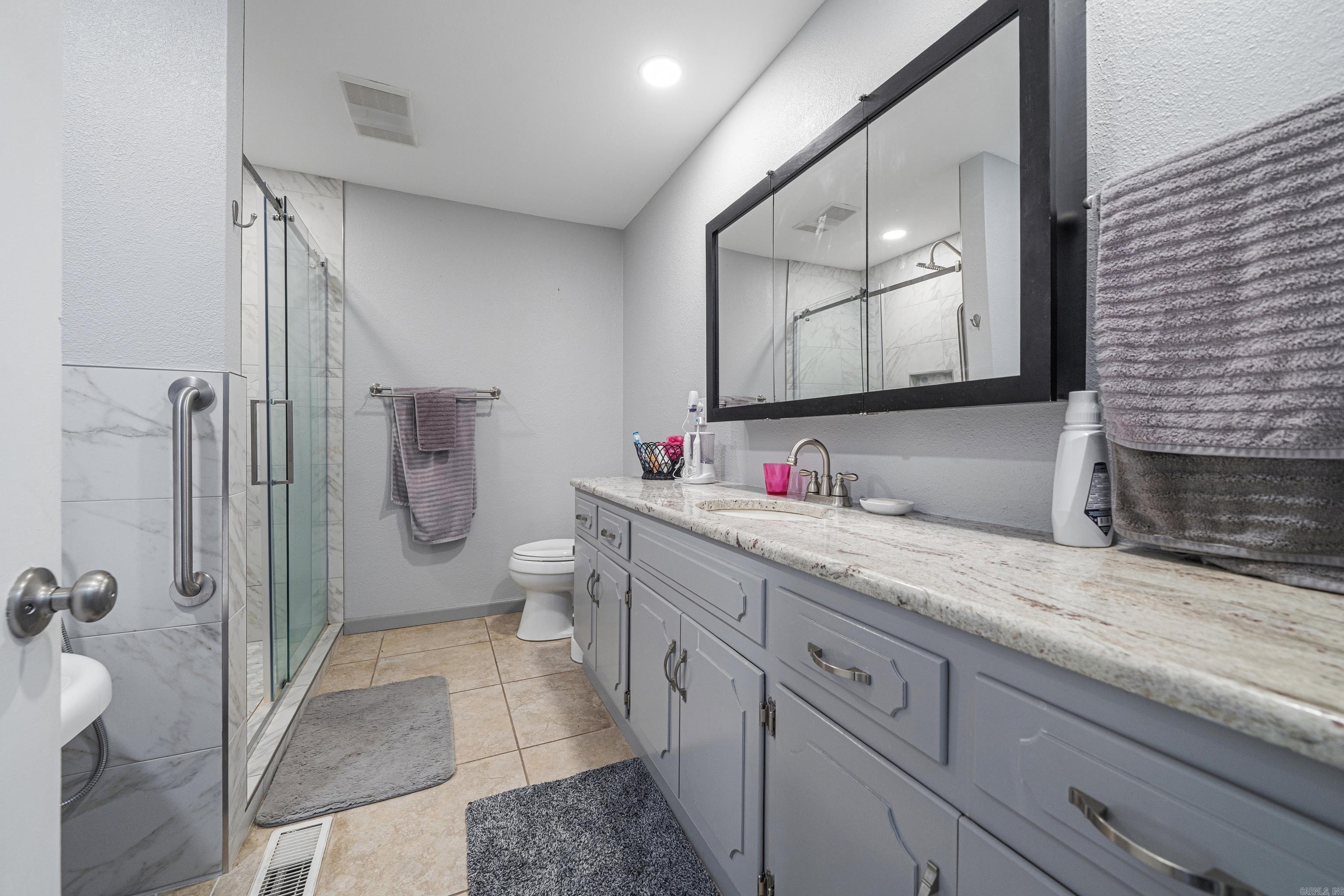 SANTA CRUZ - Residential