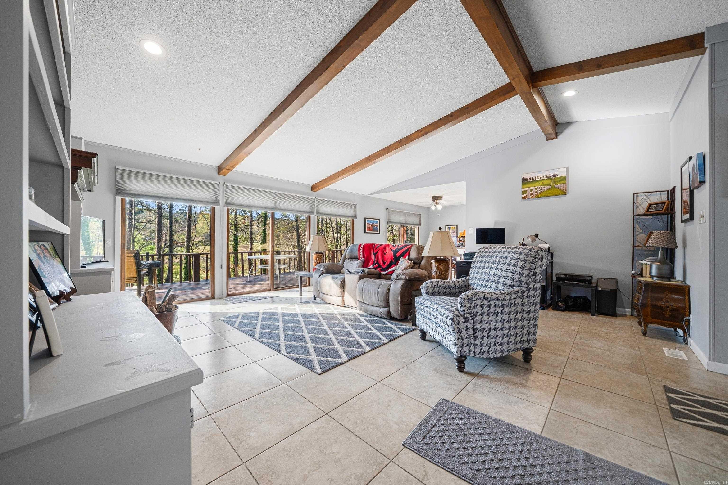 SANTA CRUZ - Residential