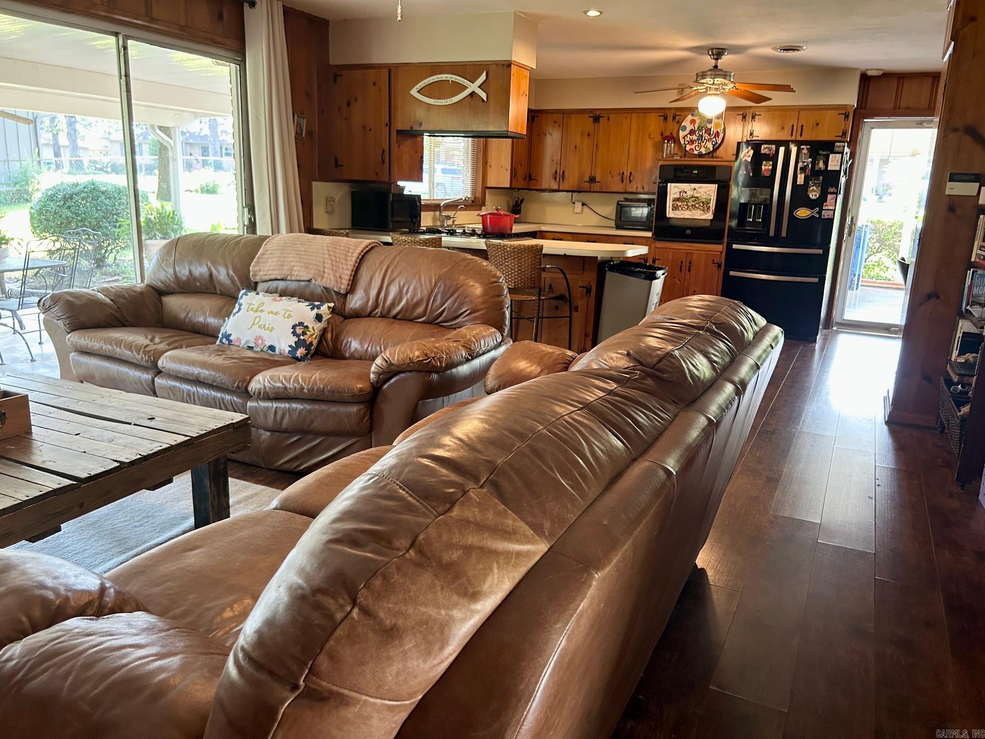 PARK HILL - Residential
