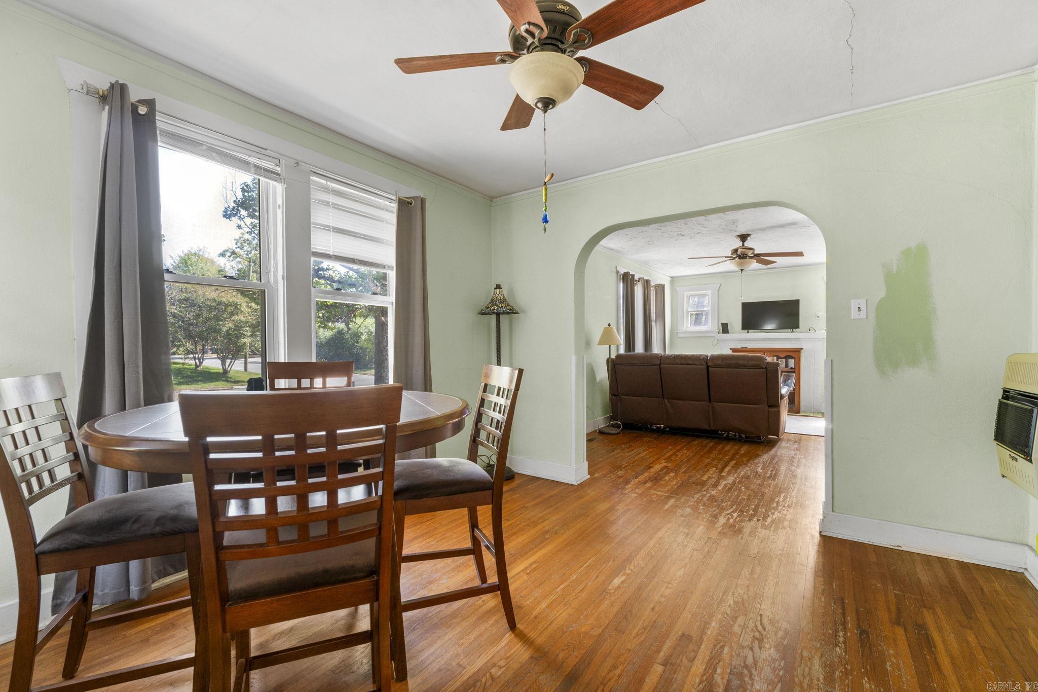 BEACHES - Residential