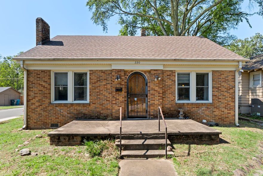 Looking for hyper local living in the heart of Little Rock? Located near Capital View/Stifft Station, Hillcrest, Heights and more! Local restaurants are within minutes like Pizza D'Action, The Oyster Bar, White Water Tavern and more! Just minutes from UAMS and Childrens Hospital!   This home has been loved for almost 30 years by the same owner! With a craftsman style feel and easy layout for living, you will love it too! Big enough for life, but small enough for easy upkeep! With upgrades like a new roof in 2023, new HVAC this year, upgraded double pane windows, crawlspace encapsulation and more!   The home offers a relaxing sunroof or second bedroom/office, a corner lot which is one of the largest lots in the subdivision and a large covered back porch for relaxing evenings! The backyard is massive with a 2 year old wood privacy fence and private pull in for parking in addition to street parking! The backyard is also spacious enough to accommodate a guest suite or MIL dwelling should you decide to add on! Additional features include a gas fireplace, newer gas hot water tank and a gas stove for the true chefs out there!   Come tour today see why 220 S. Valentine is your next home!
