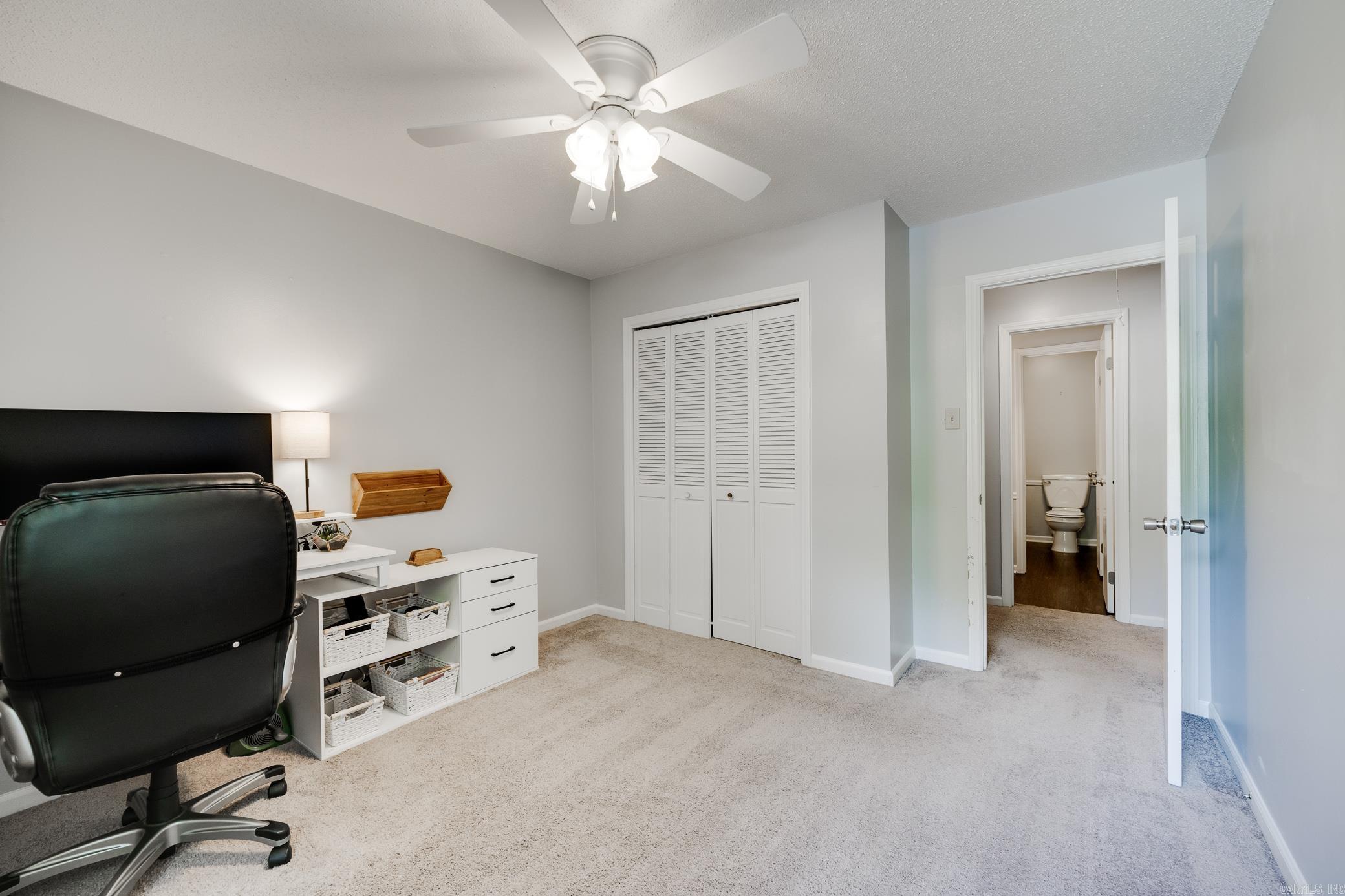 OAKBROOKE - Residential