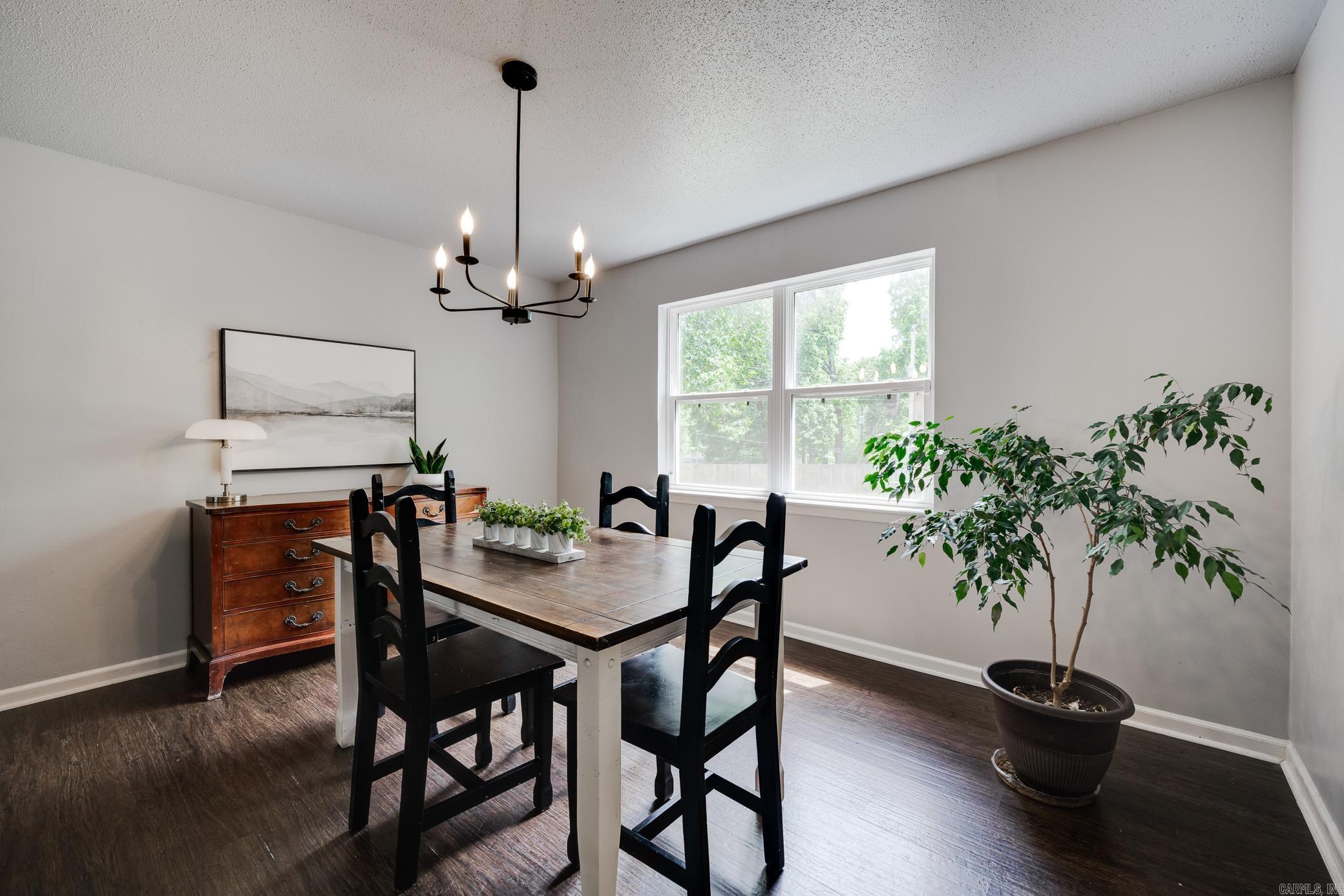 OAKBROOKE - Residential