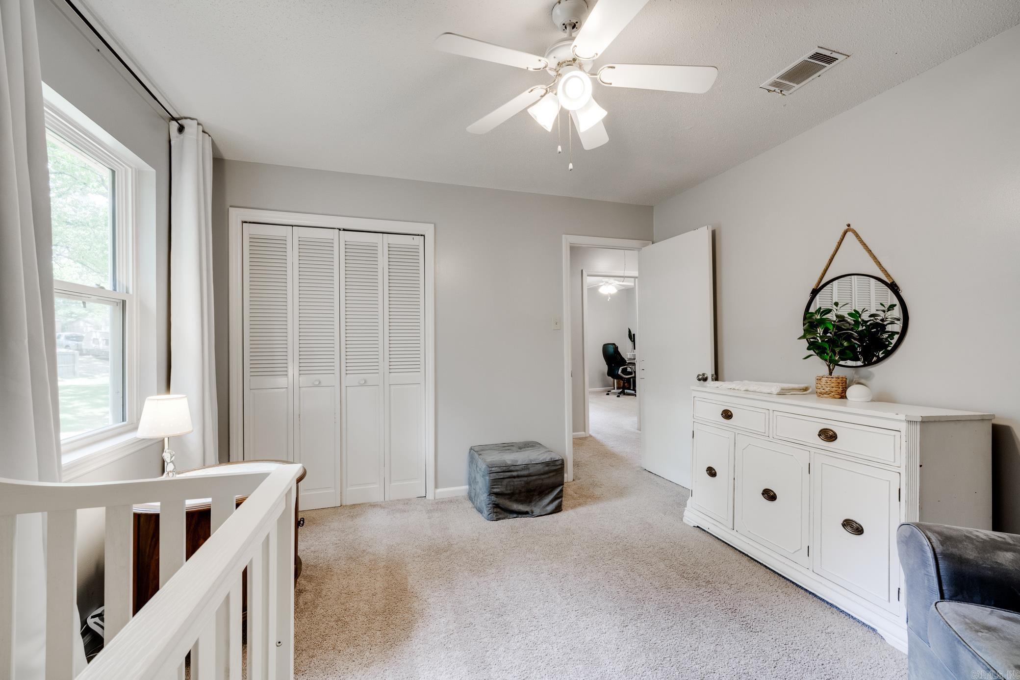 OAKBROOKE - Residential