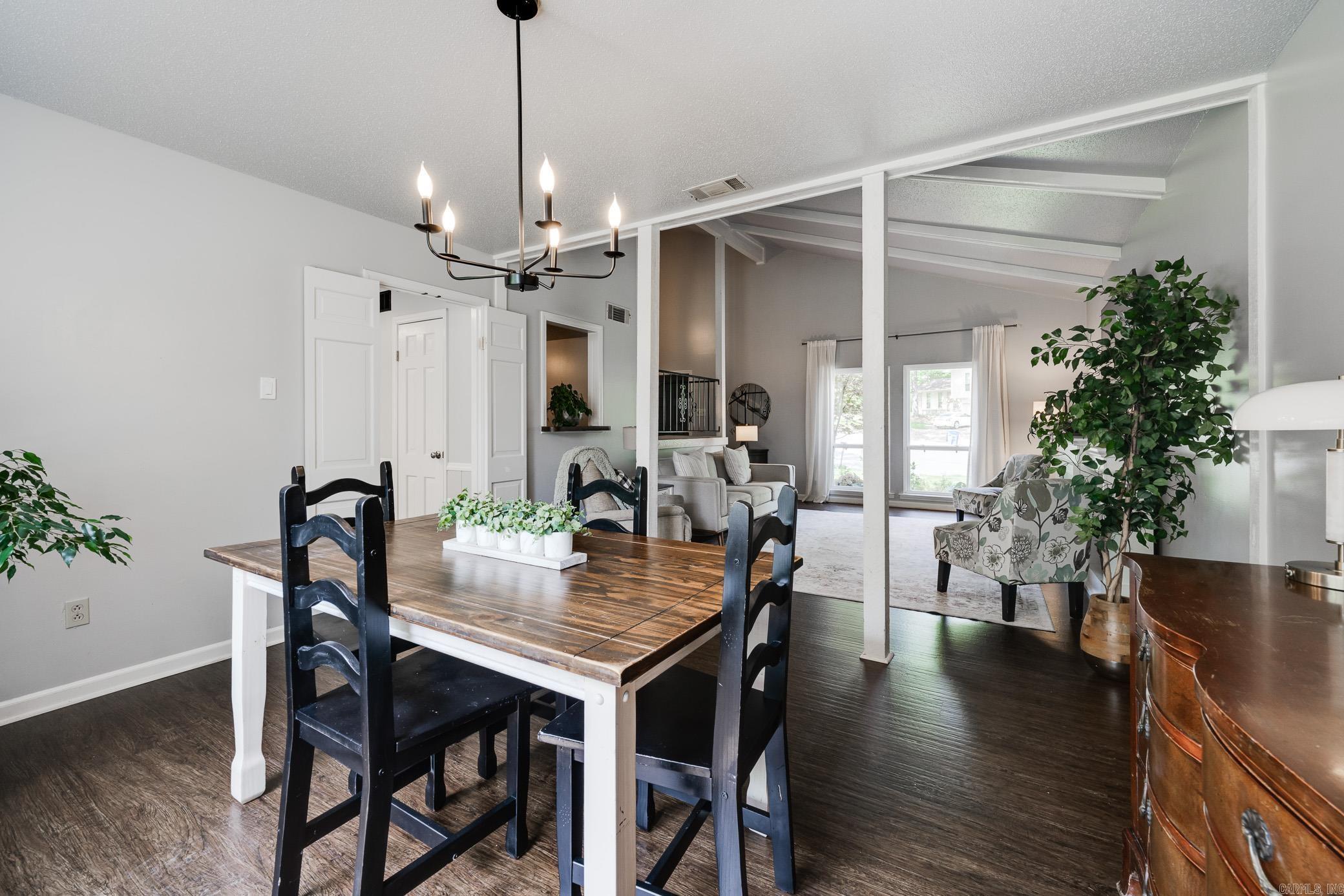 OAKBROOKE - Residential