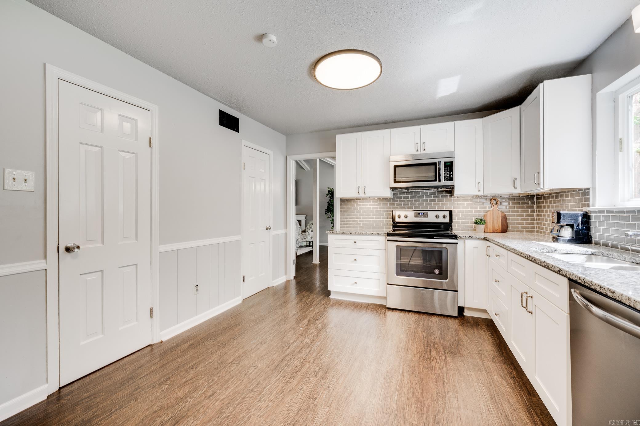 OAKBROOKE - Residential