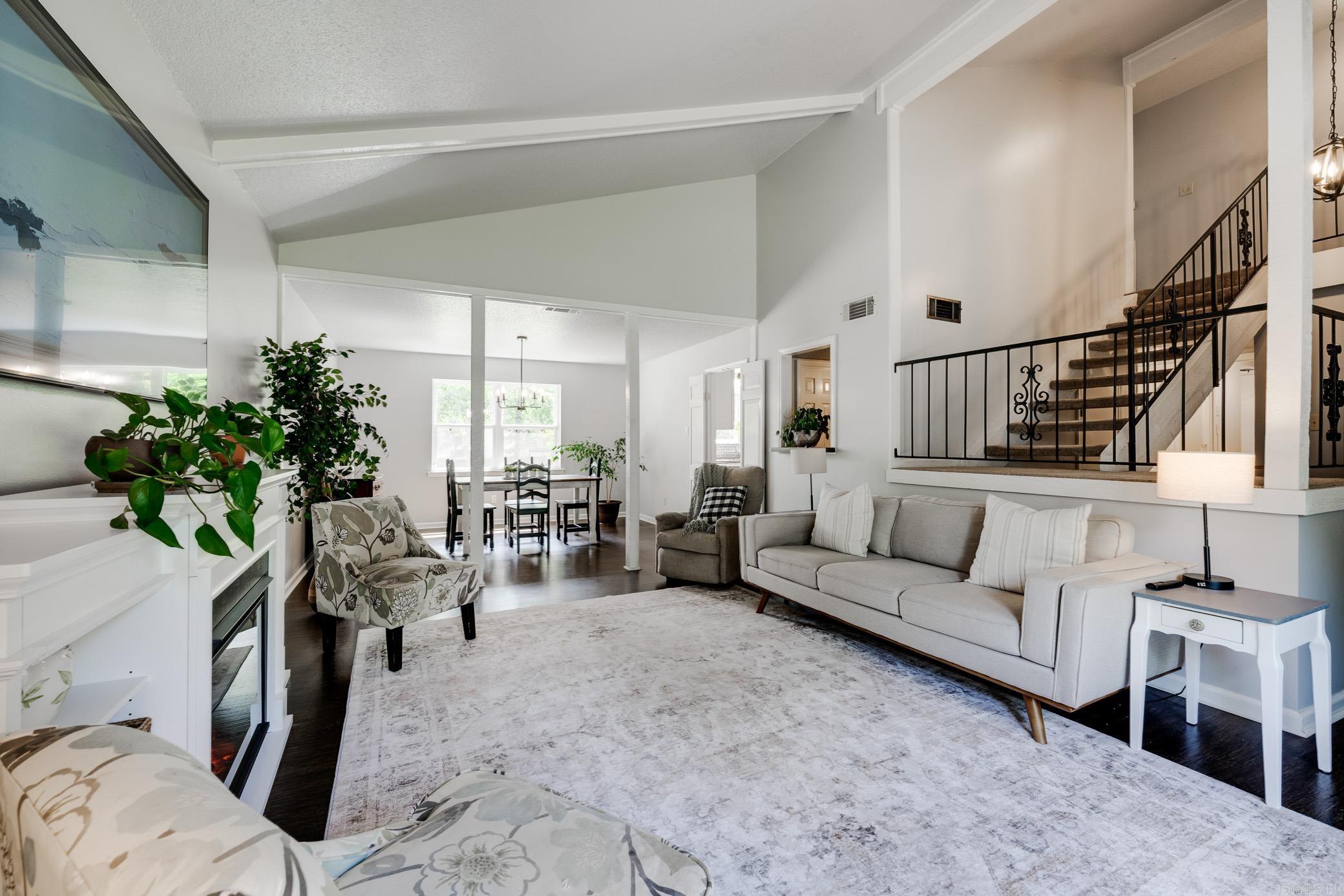 OAKBROOKE - Residential