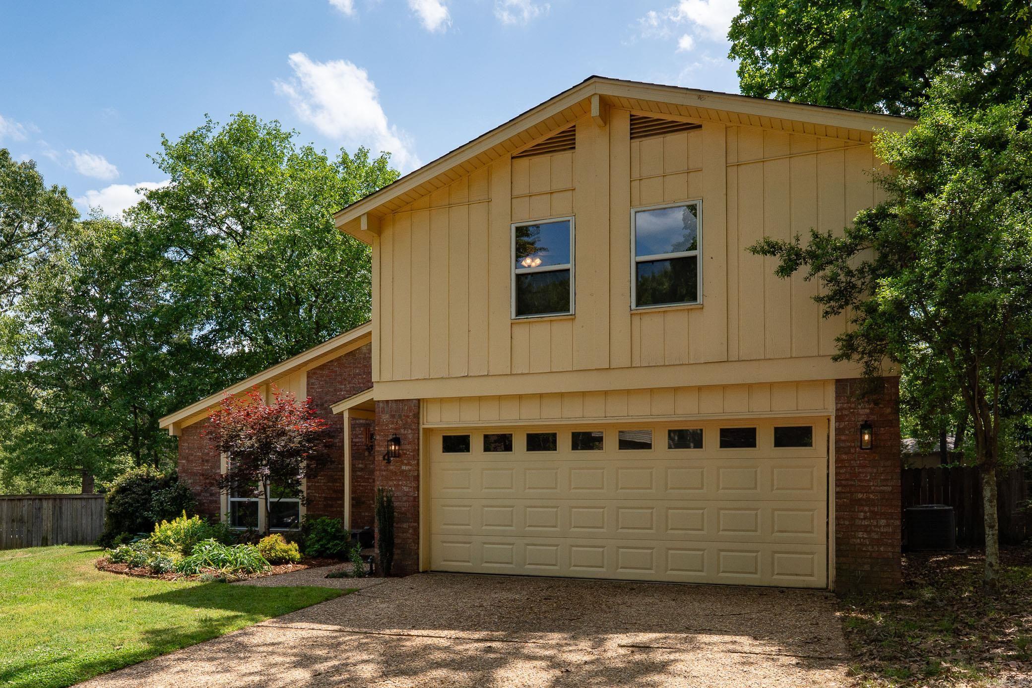 OAKBROOKE - Residential