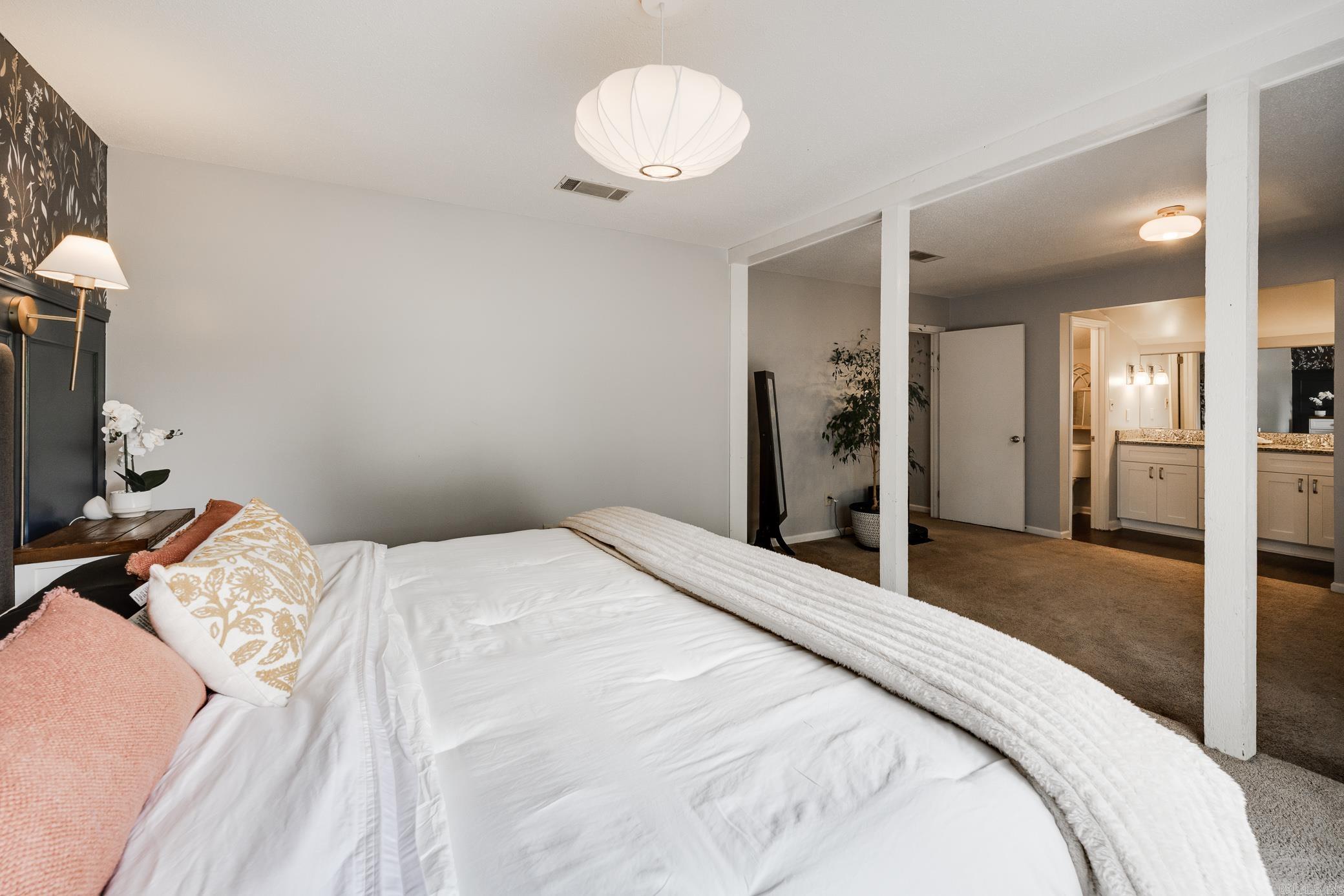 OAKBROOKE - Residential