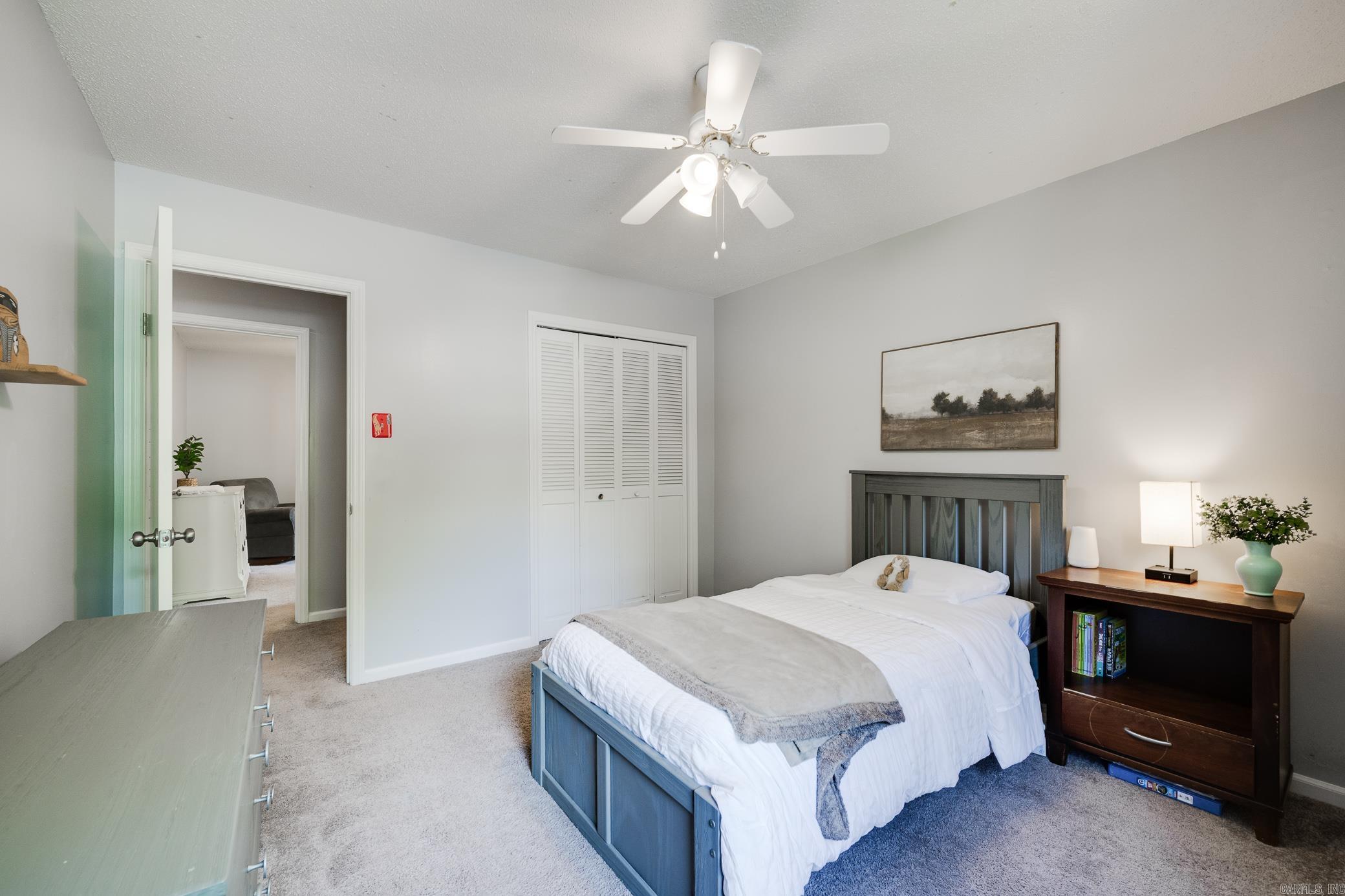 OAKBROOKE - Residential