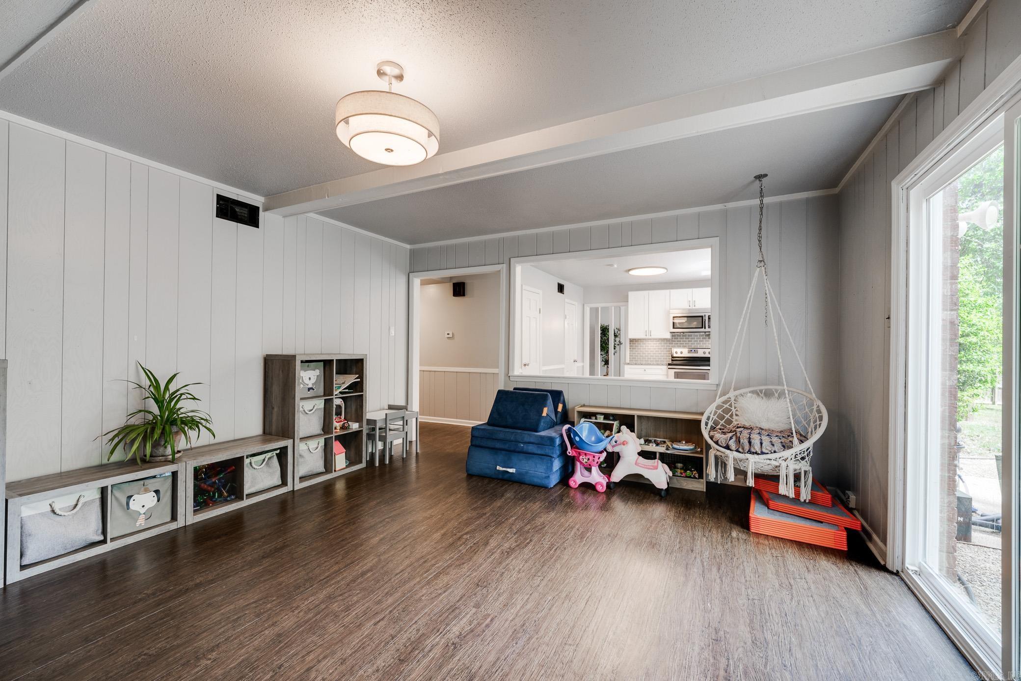 OAKBROOKE - Residential