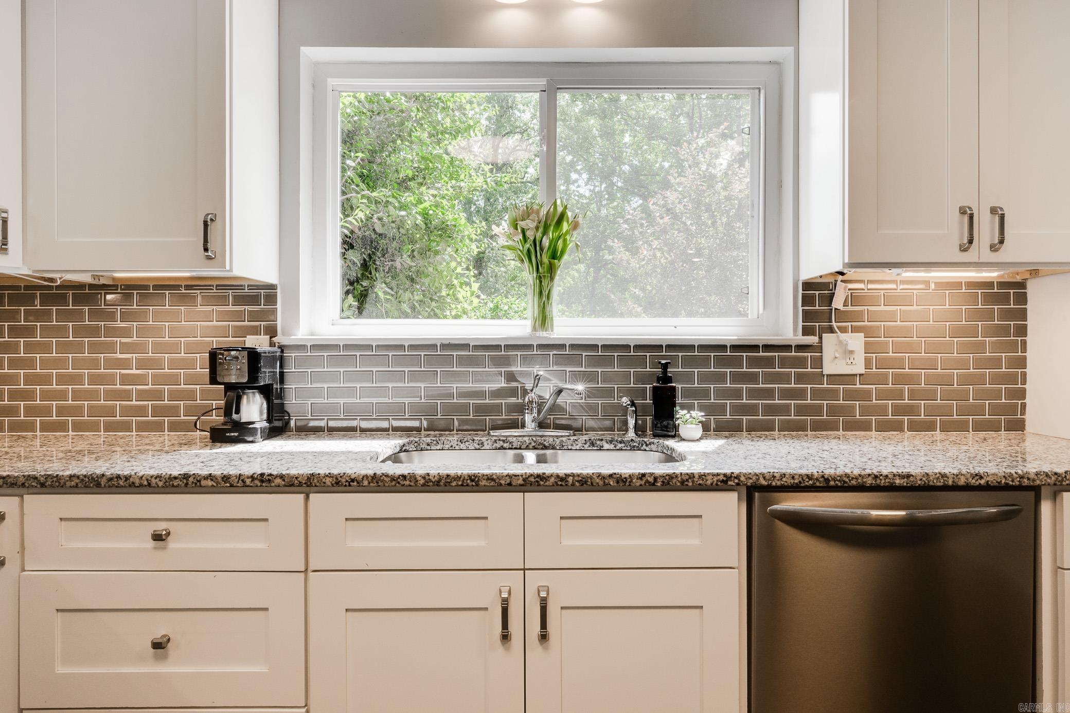 OAKBROOKE - Residential