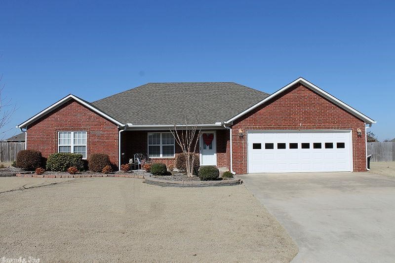 Want a beautiful home with a shop? Mancave? Apartment for your teenager or pool house?? Well look no further ... this 3 bedroom/2 bath home has that and more!!! Interior features a split floor plan with vaulted living room, extra storage throughout, large bedrooms and kitchen/dining combo with stainless appliances. Exterior features a fenced back yard and patio w/pergola plus a 16x24 building w/overhead door, side door, electric heat/air unit, sink area, toilet and cable hookup. Call today for your tour!