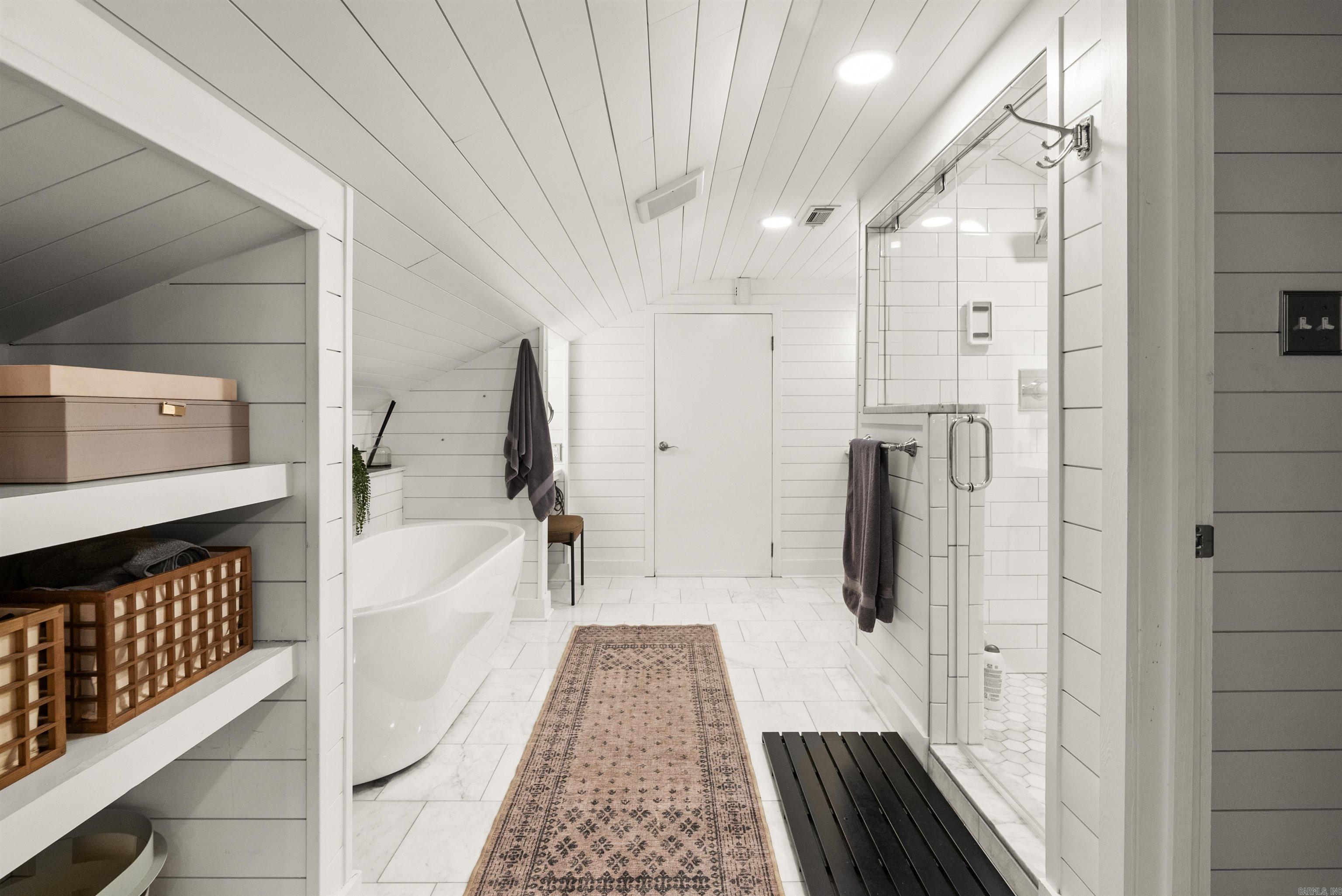 RIDGECREST MANOR - Residential