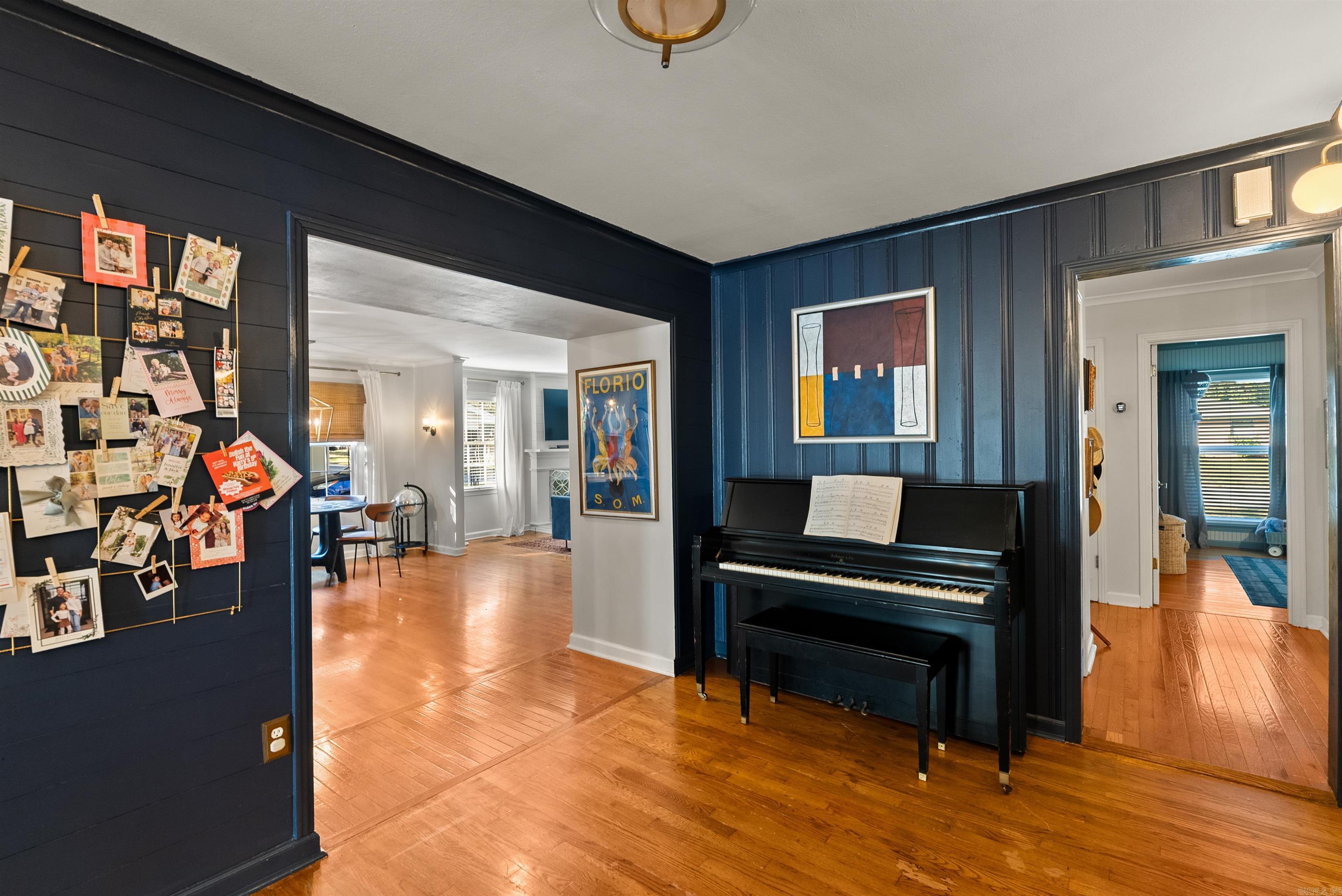 RIDGECREST MANOR - Residential