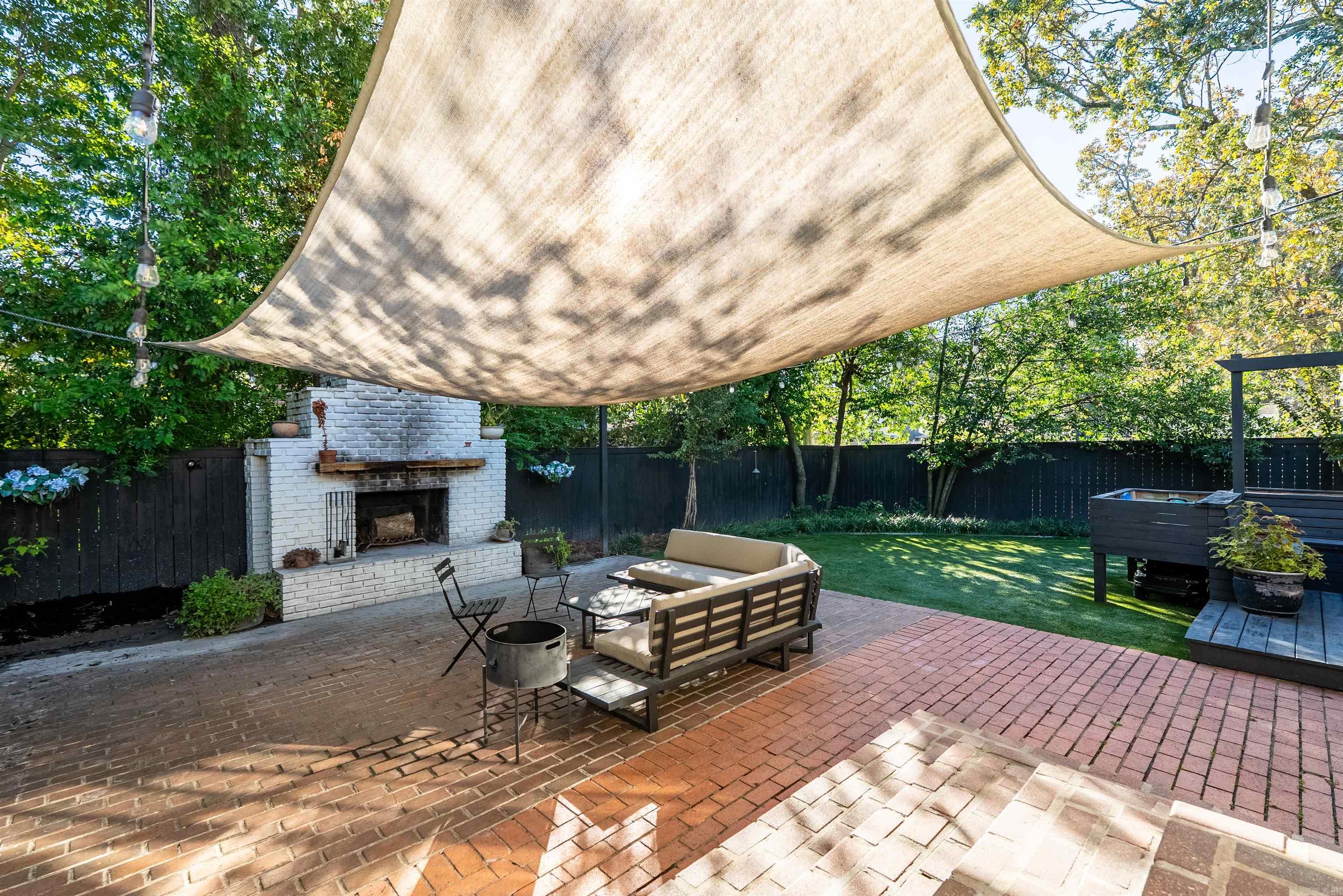 RIDGECREST MANOR - Residential