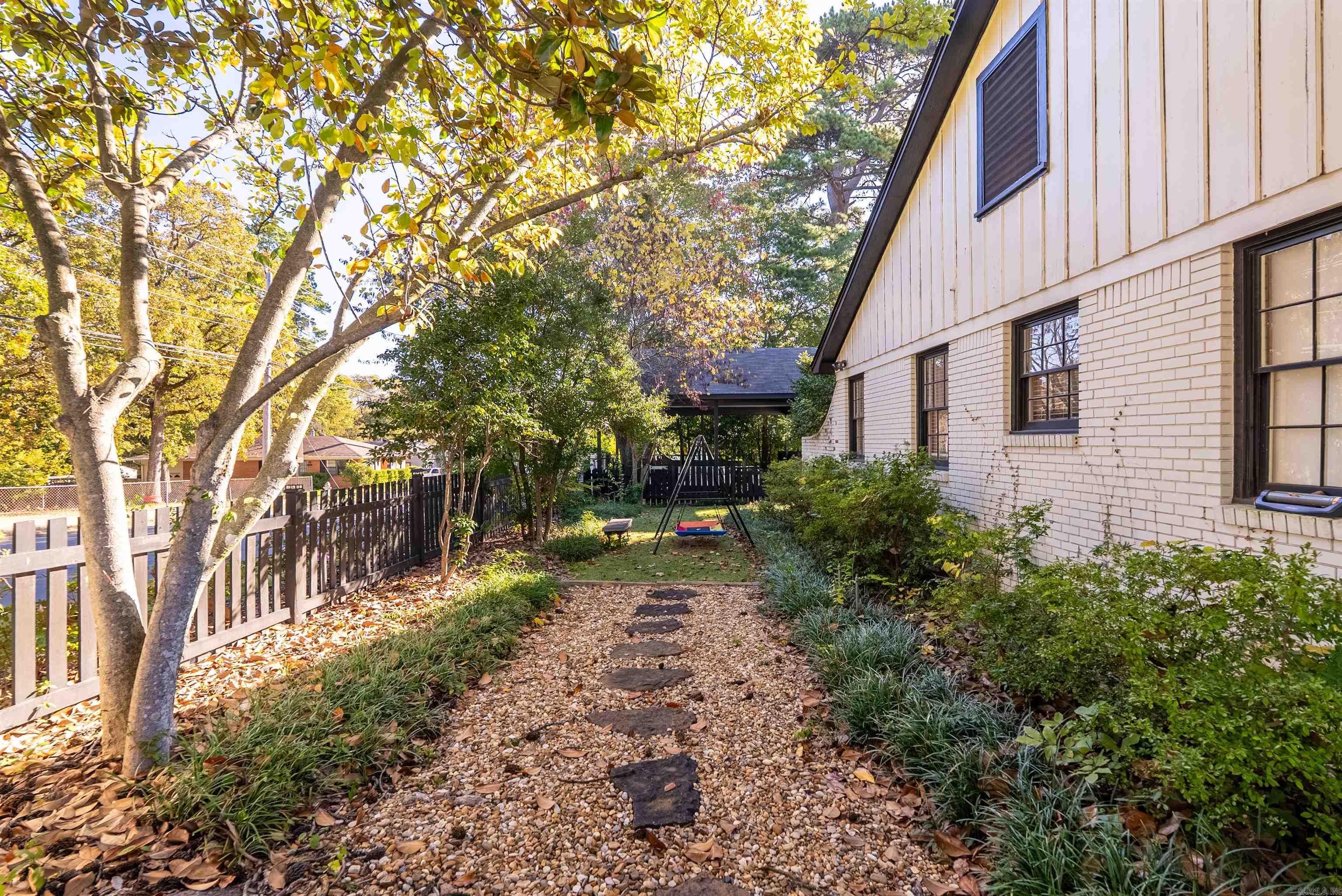 RIDGECREST MANOR - Residential