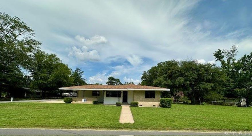 Come see this beautifully remodeled 3bed/2 bath home! Fully updated kitchen and bathrooms. New (with 10-year warranty) gas HVAC, highest rated residential LVP flooring installed throughout, sub-flooring replaced with two layers as well as most of the sub flooring joists replaced with pressure treated lumber. A French drain was installed with a sump pump system under the home and 22mil vapor barrier was installed under all raised floors. New paint throughout! New wood fence installed off the carport and a black powder coated aluminum to be installed to enclose your outdoor patio. This home is a MUST SEE!! Call for your showing today!