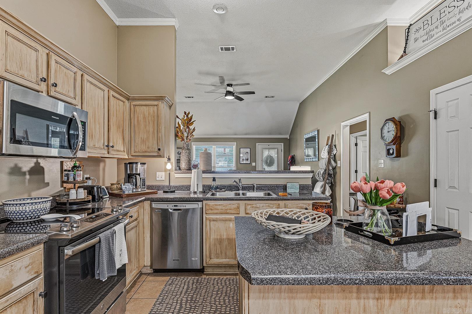 Friendly Hope Crossings - Residential