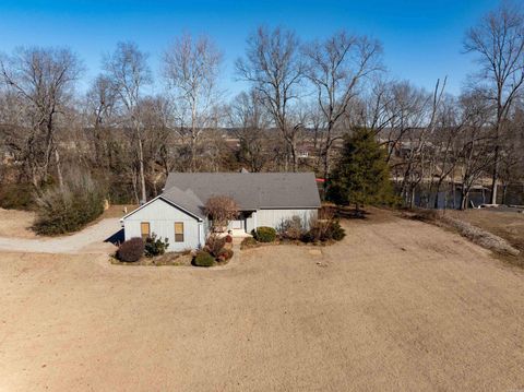 Photo of Pangburn, AR 72121 (MLS # 26009726)