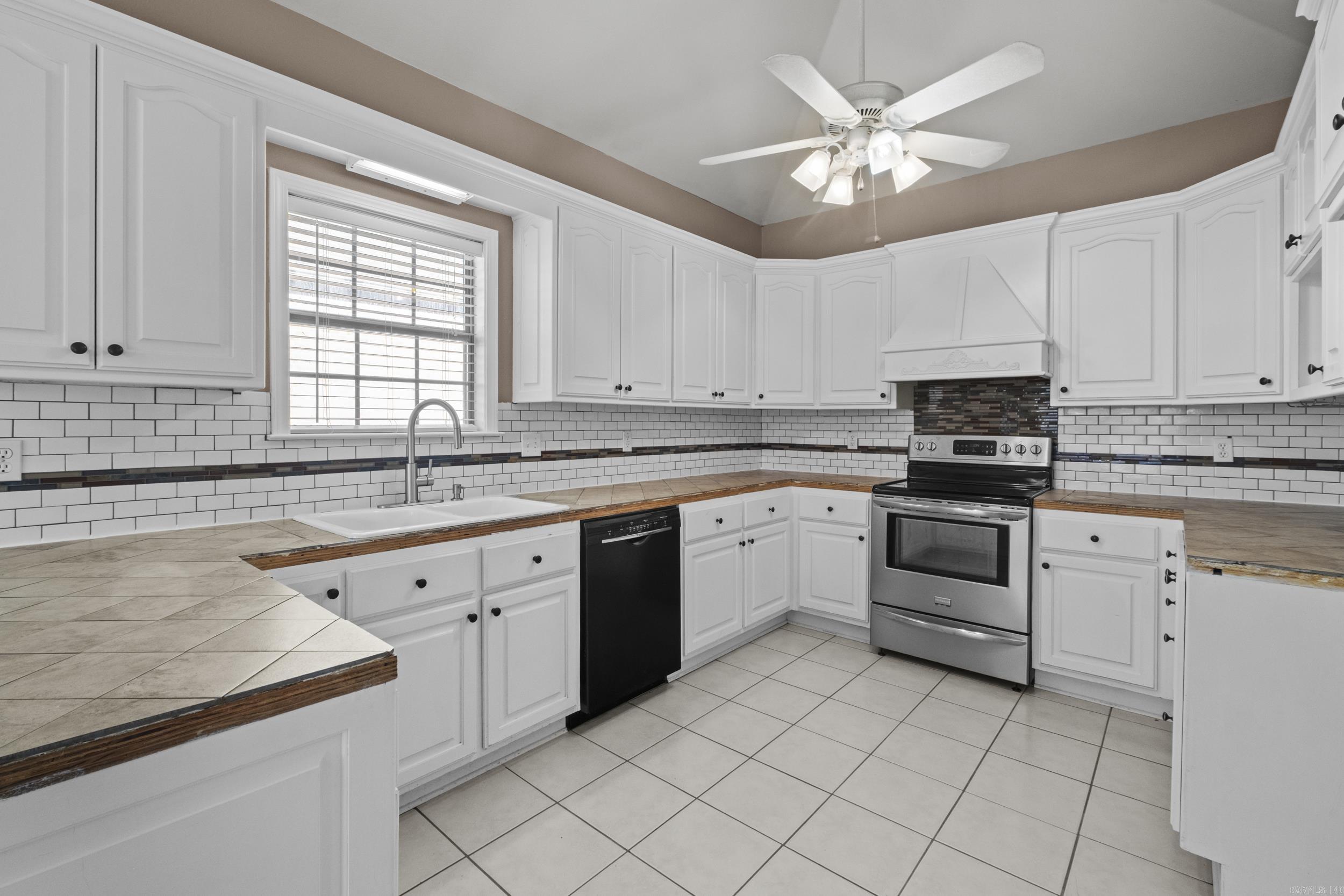 GREYSTONE - Residential