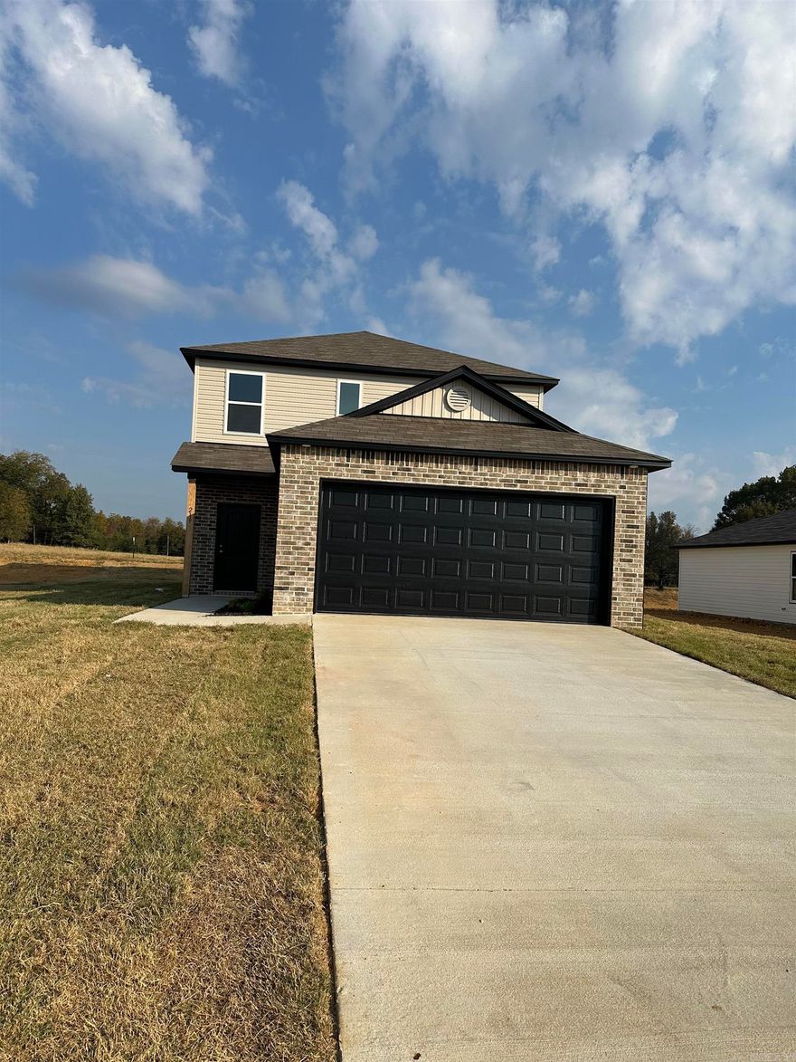 Holland plan  Upgrades: 9' first floor plate with vinyl exterior, plumbing faucet upgrade 2, 8" deep Kitchen sink, 50 gallon water heater, added cable jack, HVAC rigid duct upgrade, crown on Kitchen cabinets, flush laminate bar top in Kitchen, Luxury Vinyl Plank flooring in wet areas and Living Room and adjacent hallways, fiberglass exterior doors, Cheyenne style doors, baseboards level 2, 25in wide attic stairs, LED disk lights in Kitchen and Family Room, full sod, stainless steel appliance package.      *** AGENTS, PLEASE SEE SHOWING REMARKS OR AGENT REMARKS FOR VERY IMPORTANT INFORMATION. ***  THIS HOME IS SCHEDULED TO BE COMPLETE IN EARLY OCTOBER.