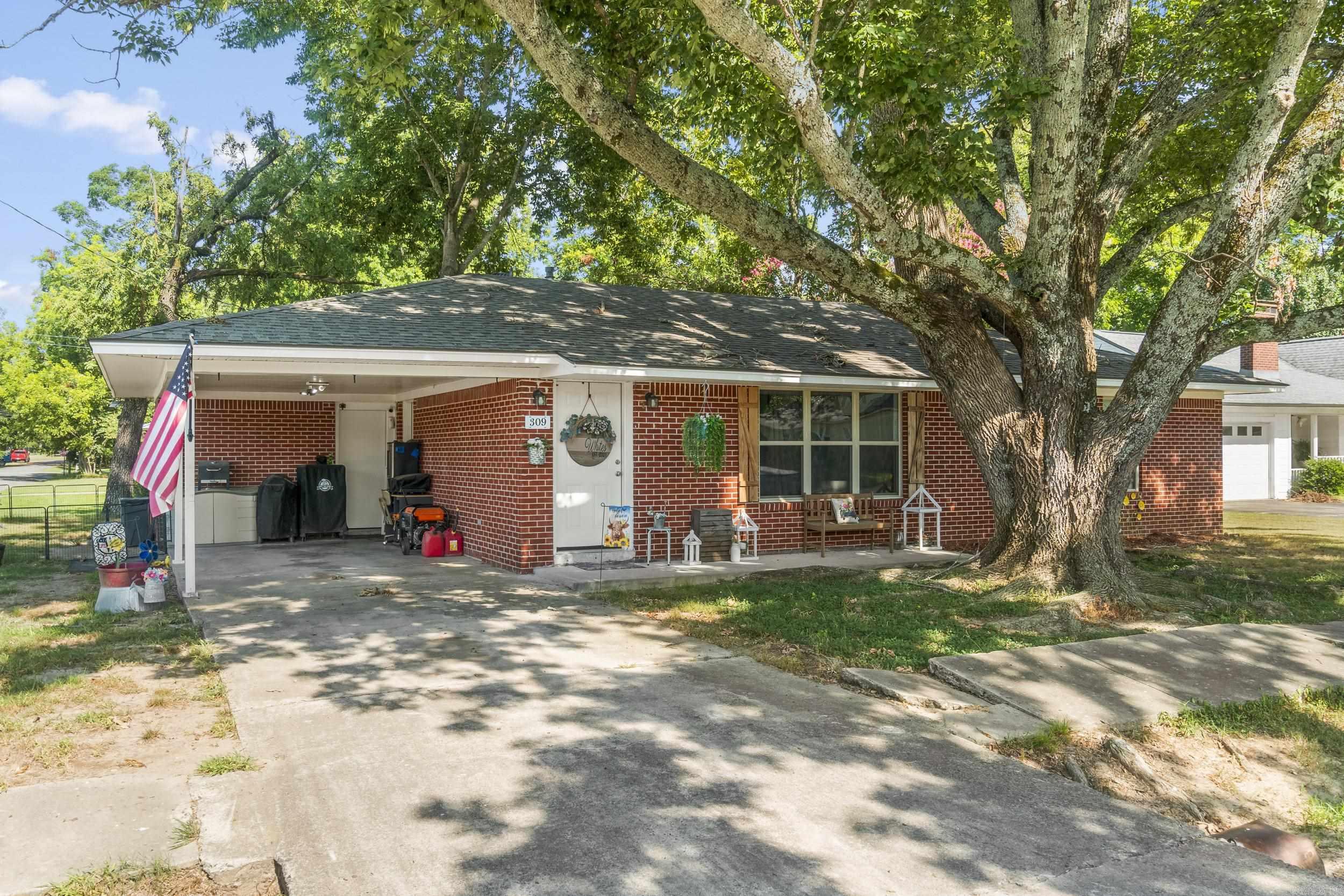 Original Town of Hazen - Residential