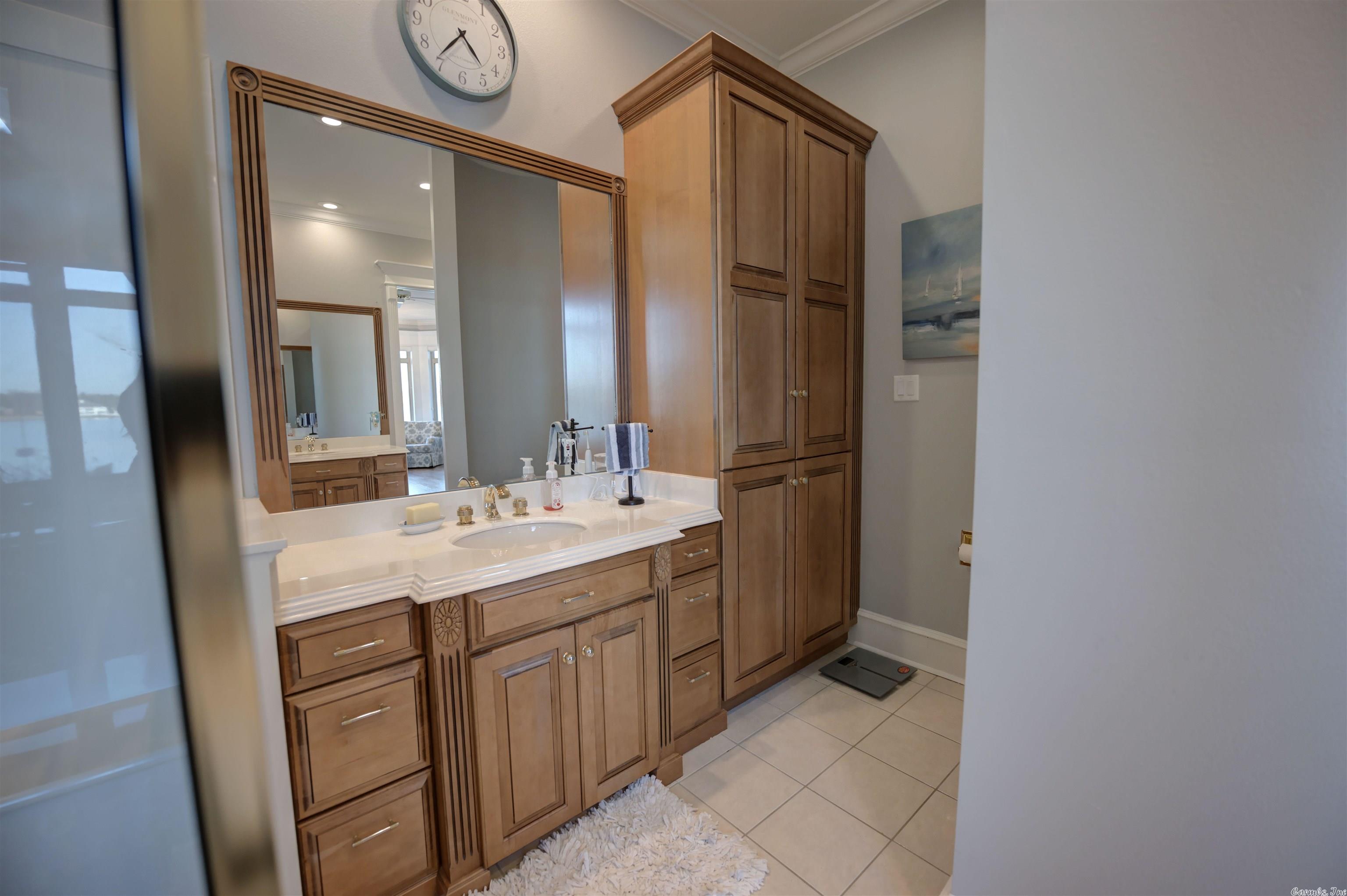 HURRICANE LAKE EST - Residential