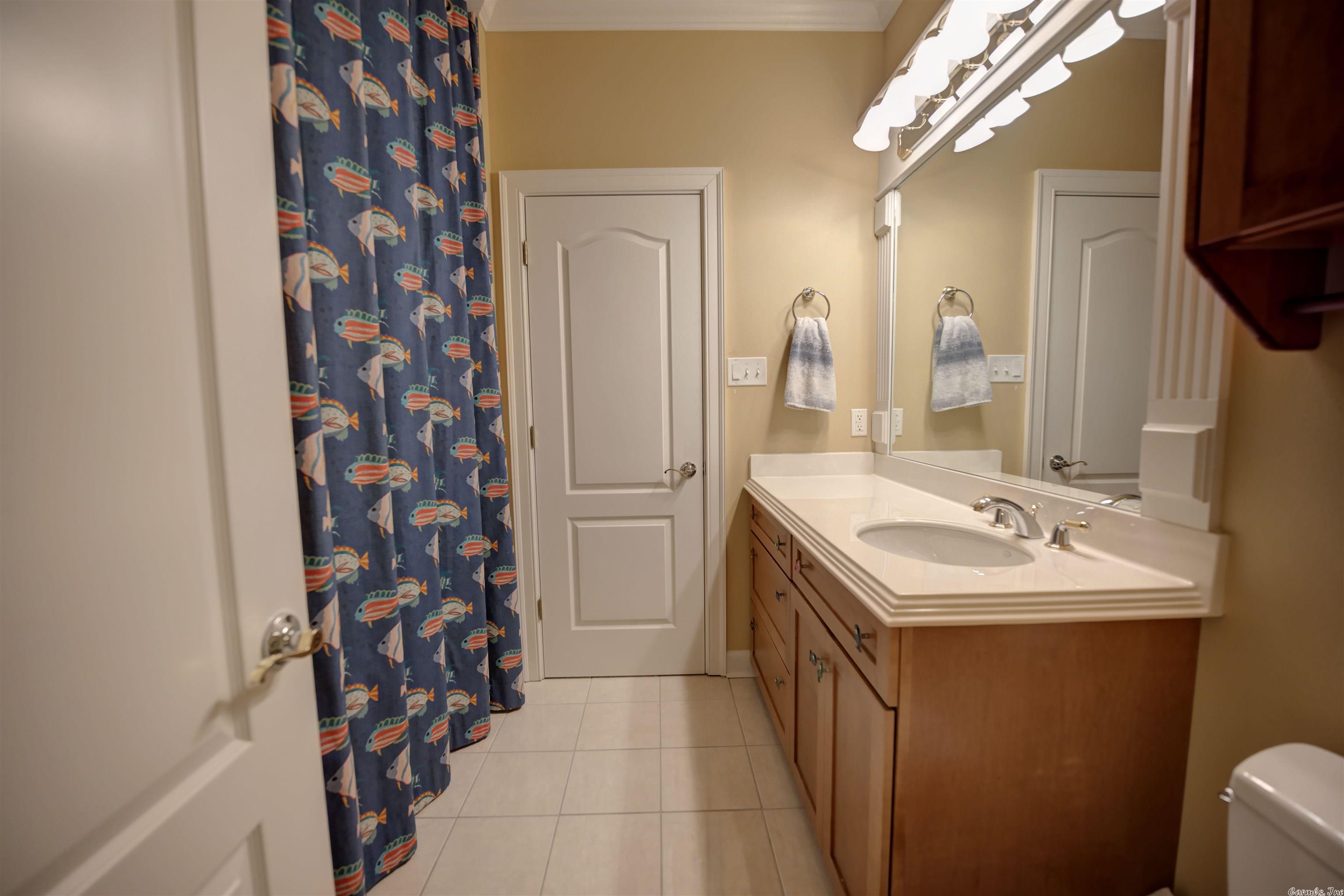 HURRICANE LAKE EST - Residential