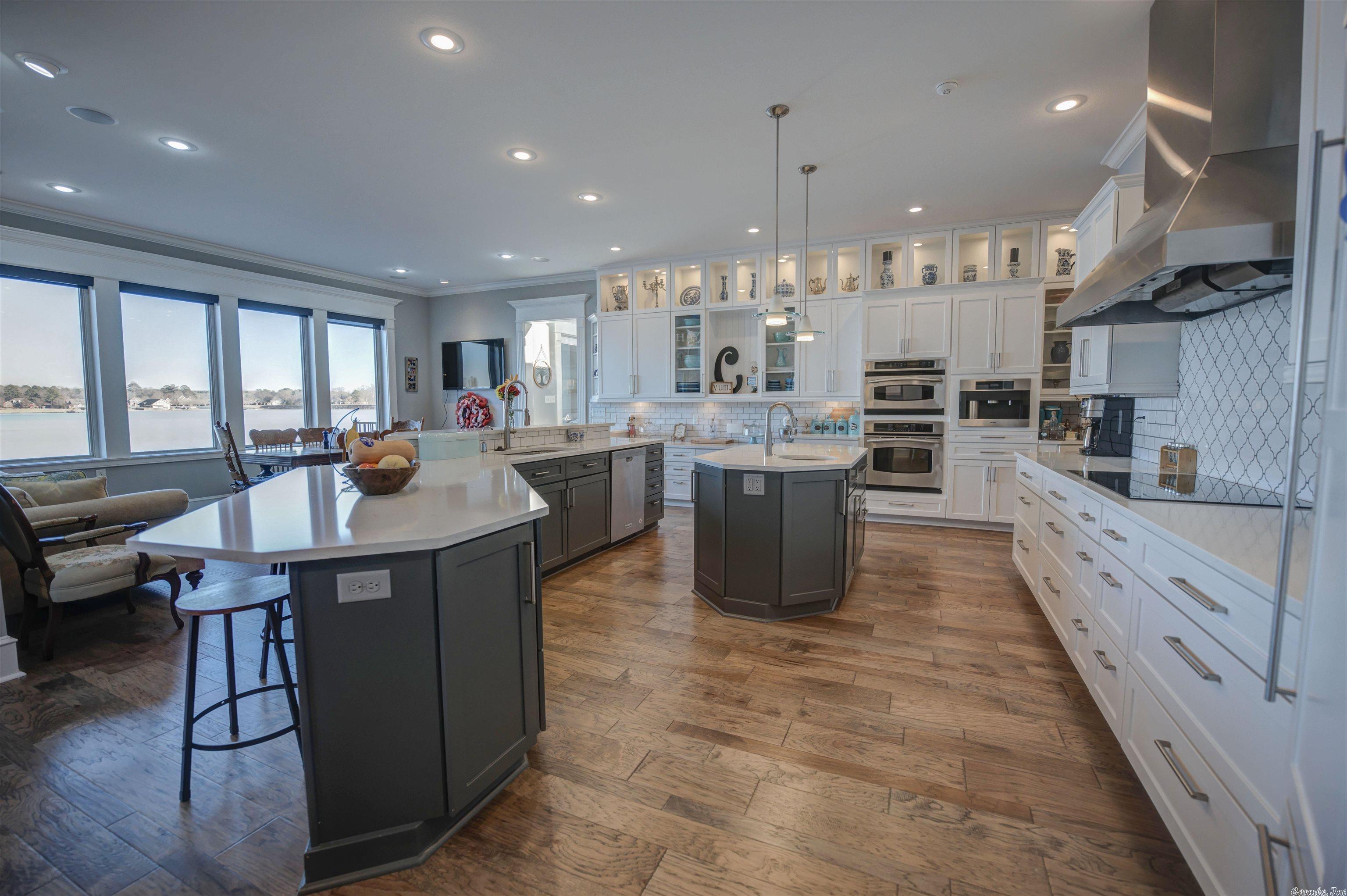 HURRICANE LAKE EST - Residential