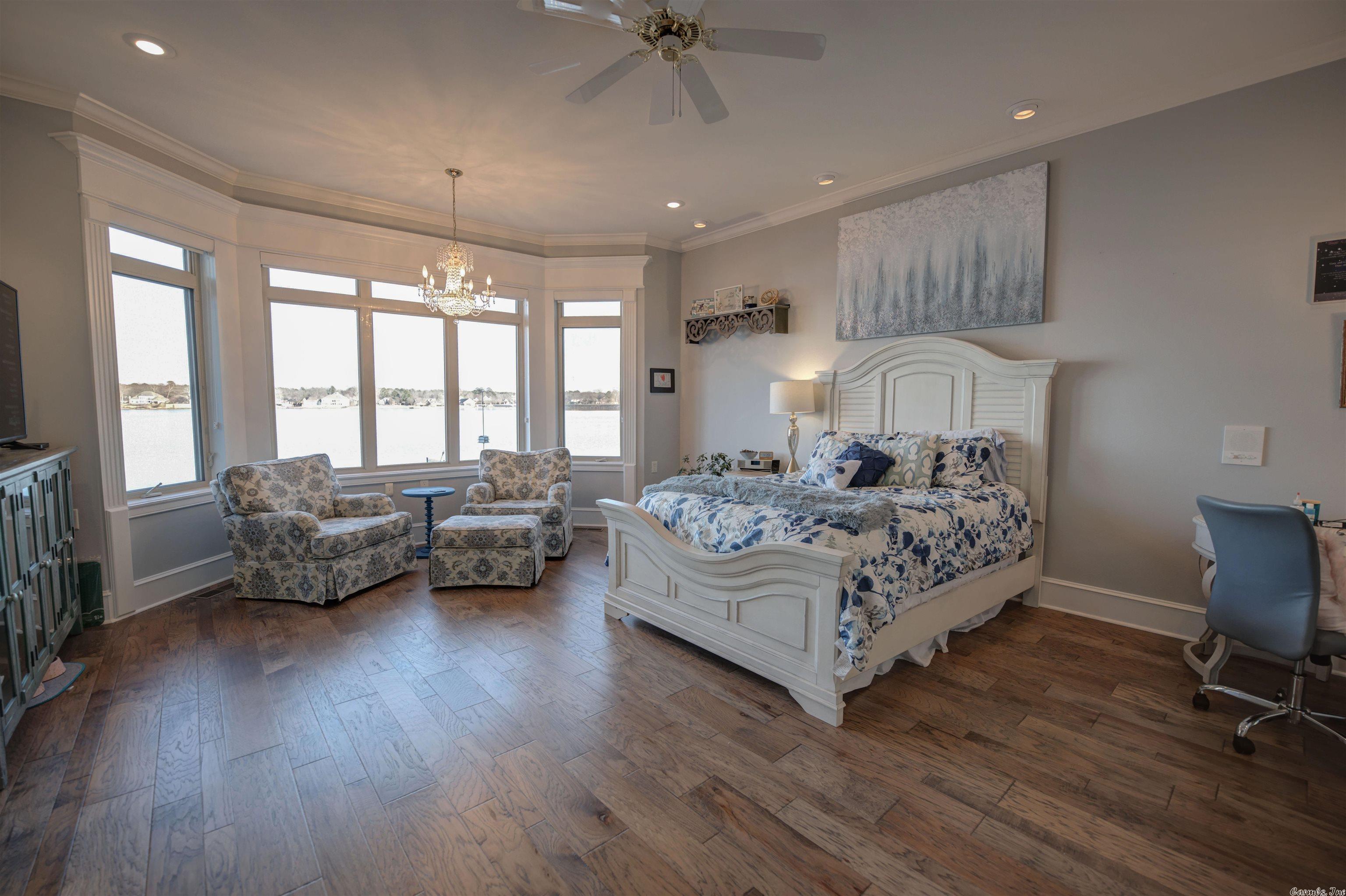 HURRICANE LAKE EST - Residential