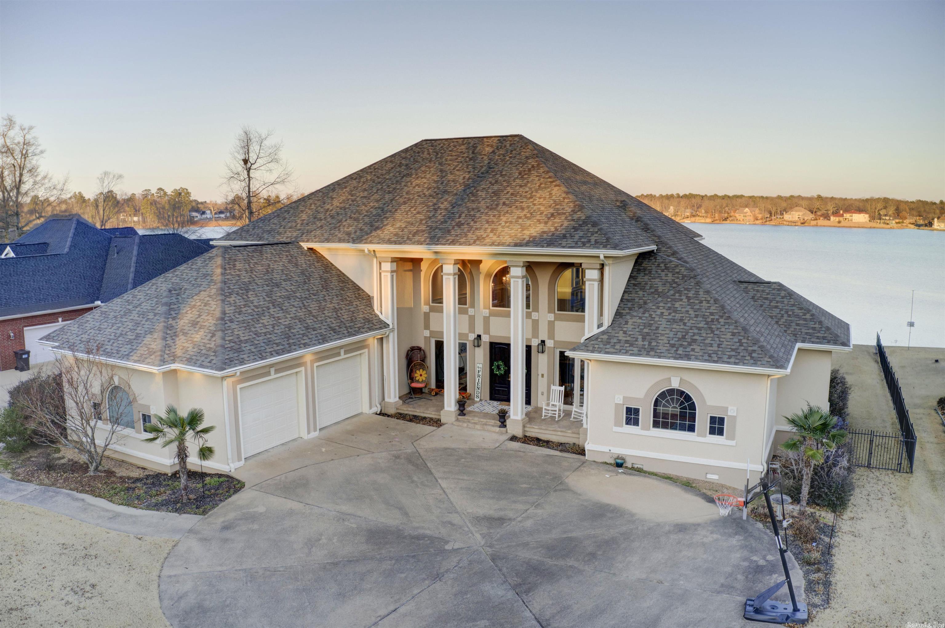 HURRICANE LAKE EST - Residential