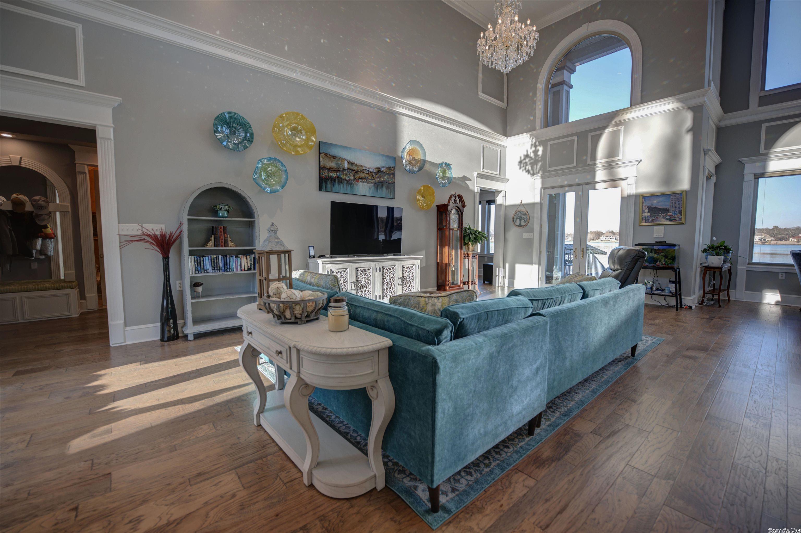 HURRICANE LAKE EST - Residential