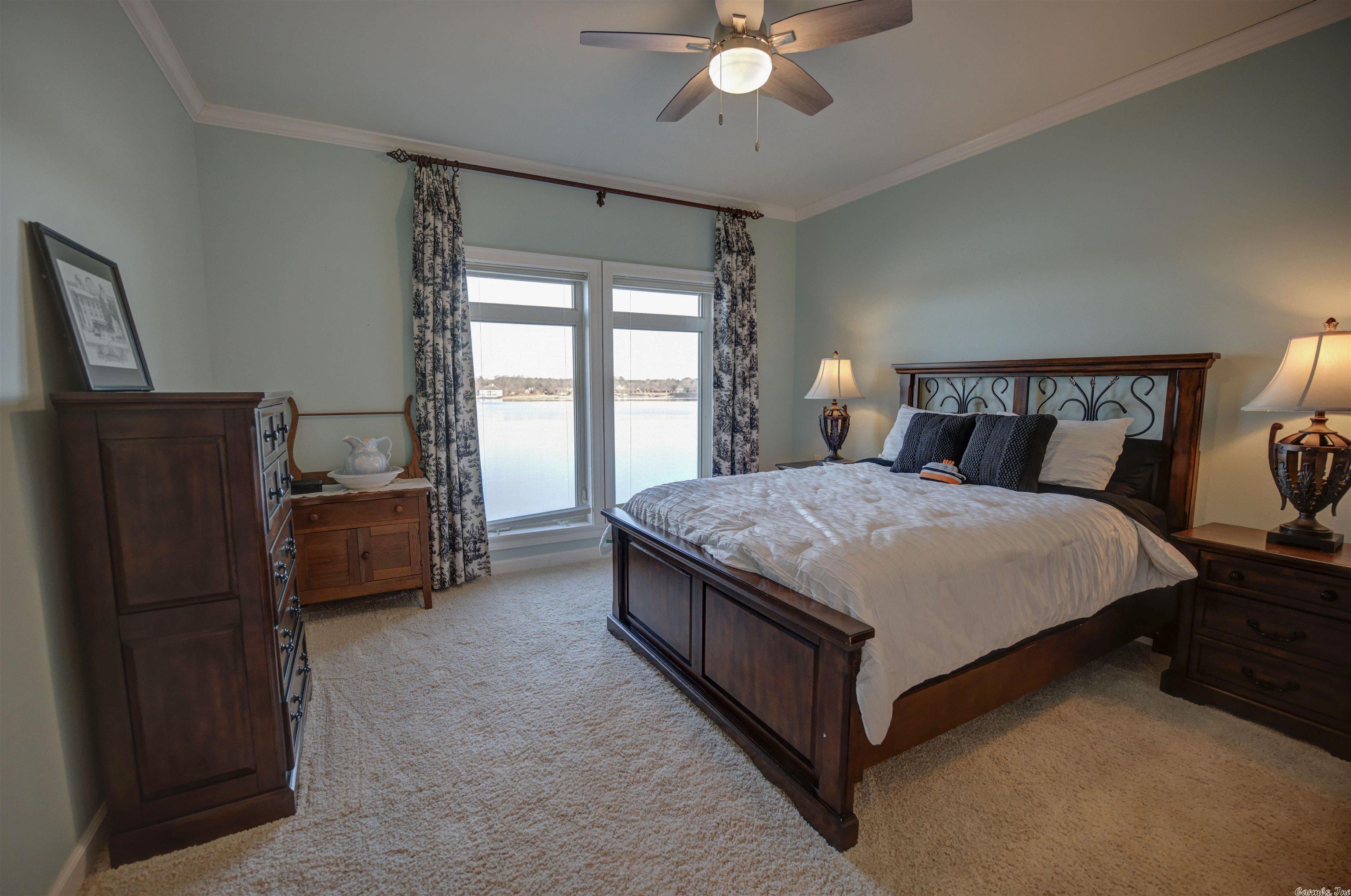 HURRICANE LAKE EST - Residential