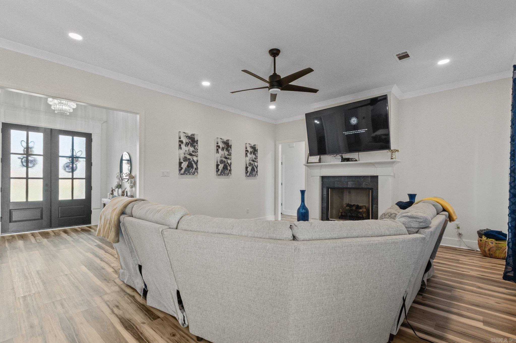 ASHLEY DOWNS - Residential