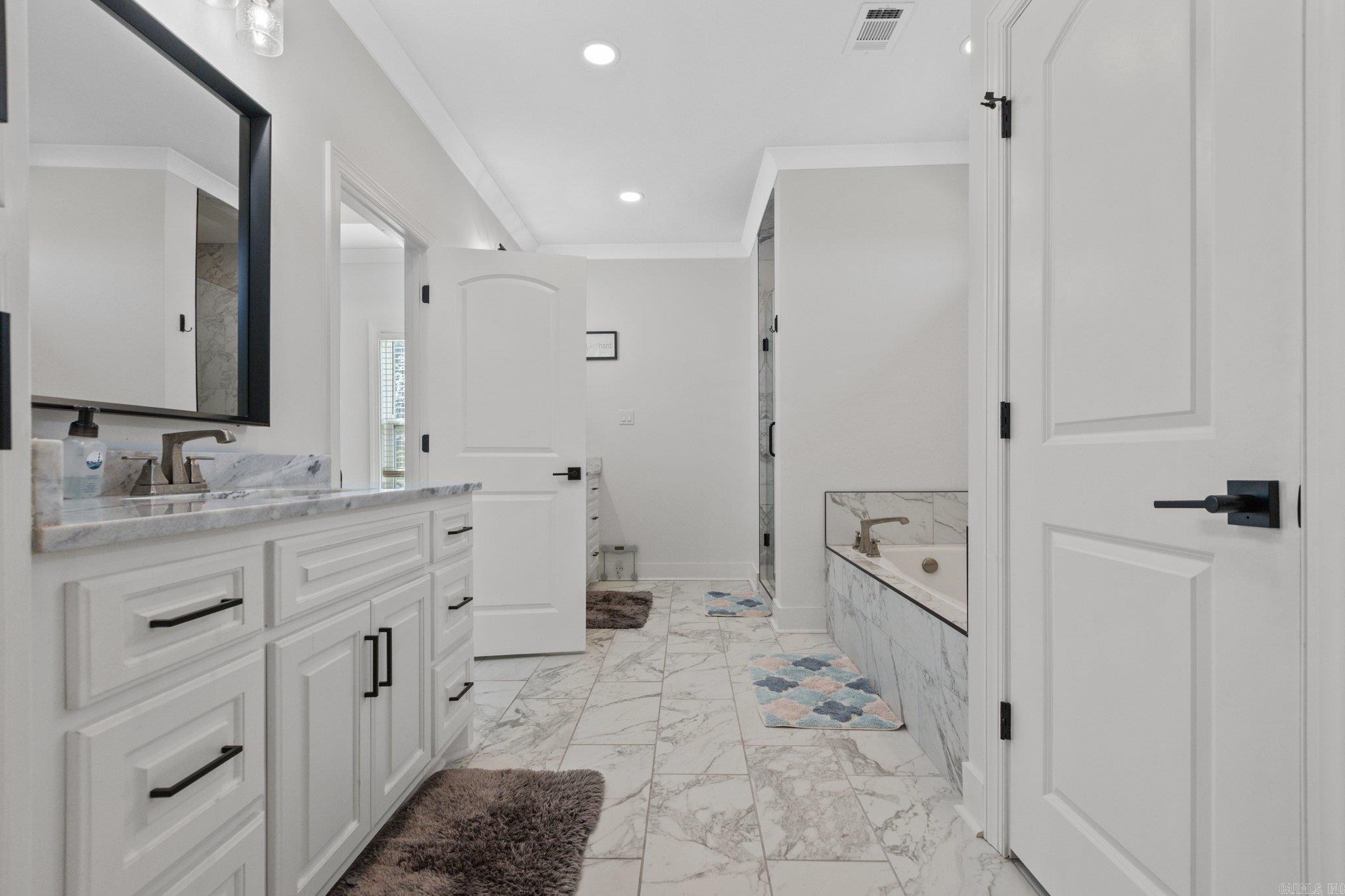 ASHLEY DOWNS - Residential