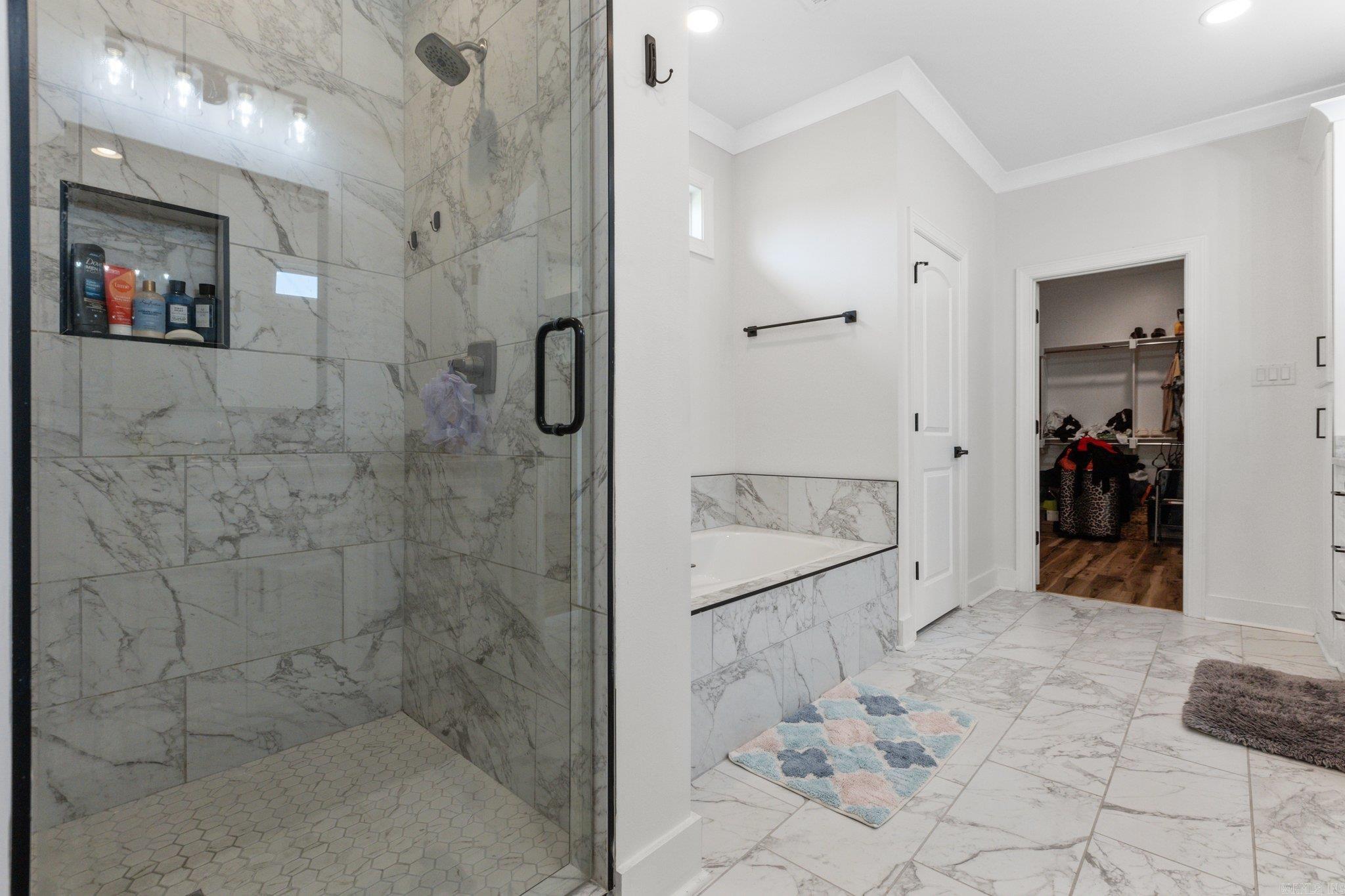 ASHLEY DOWNS - Residential