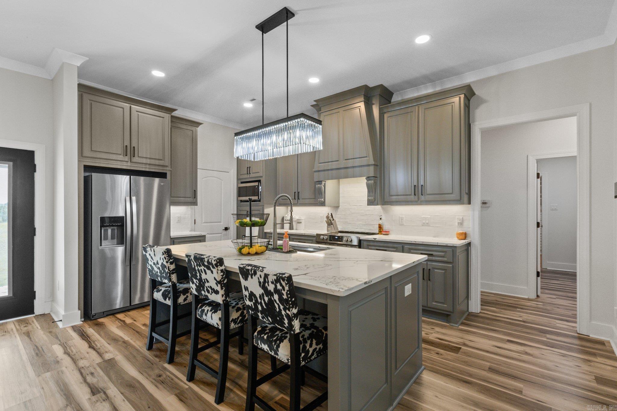 ASHLEY DOWNS - Residential