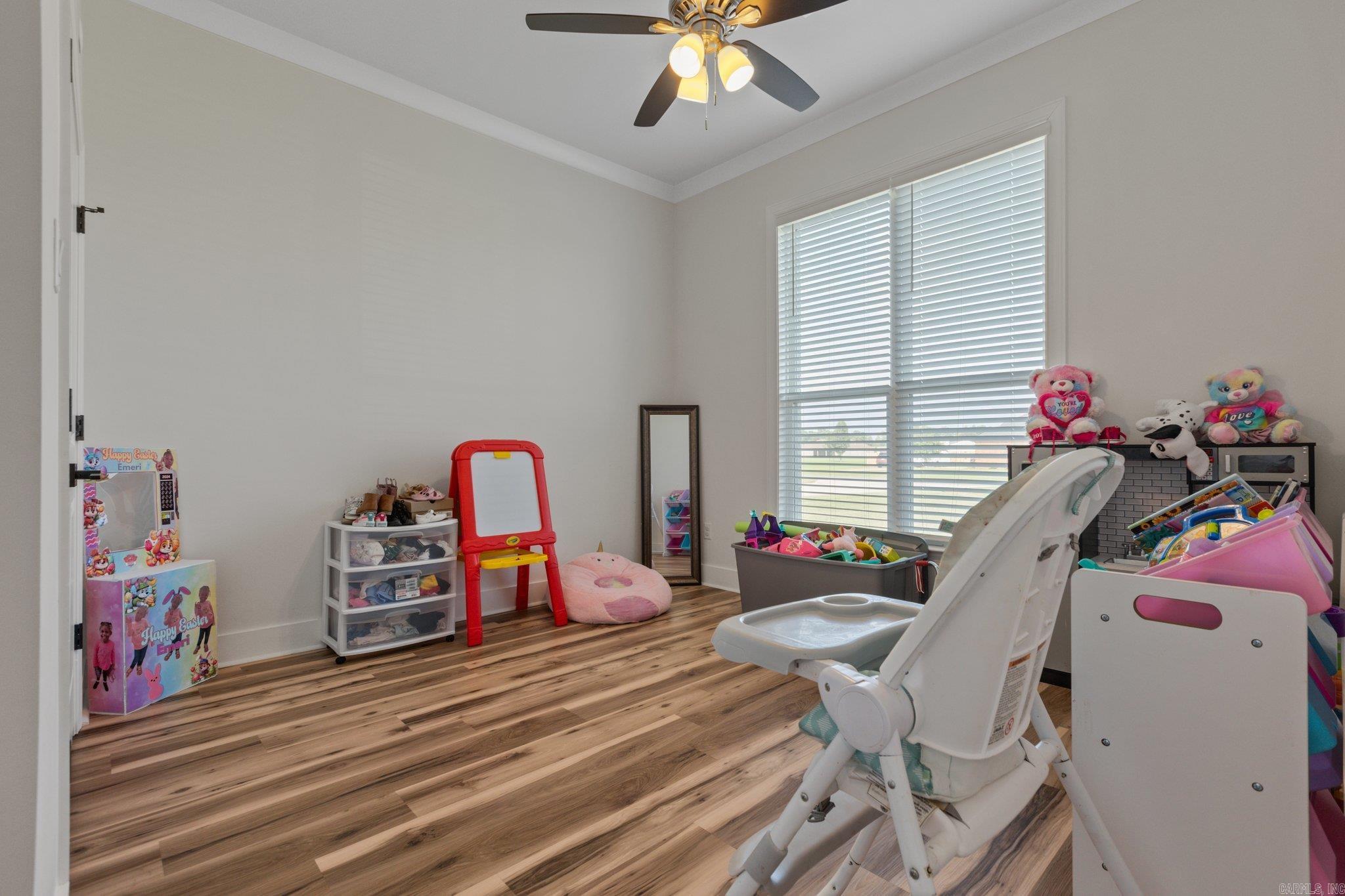 ASHLEY DOWNS - Residential