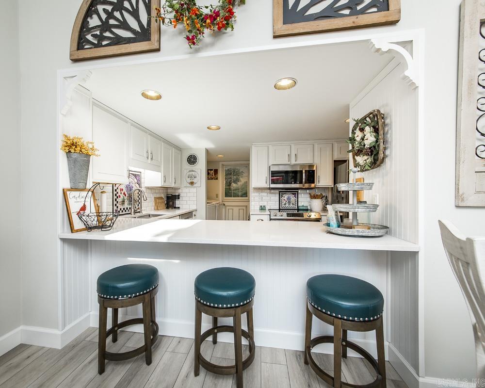 Country Club Ridge Town - Residential