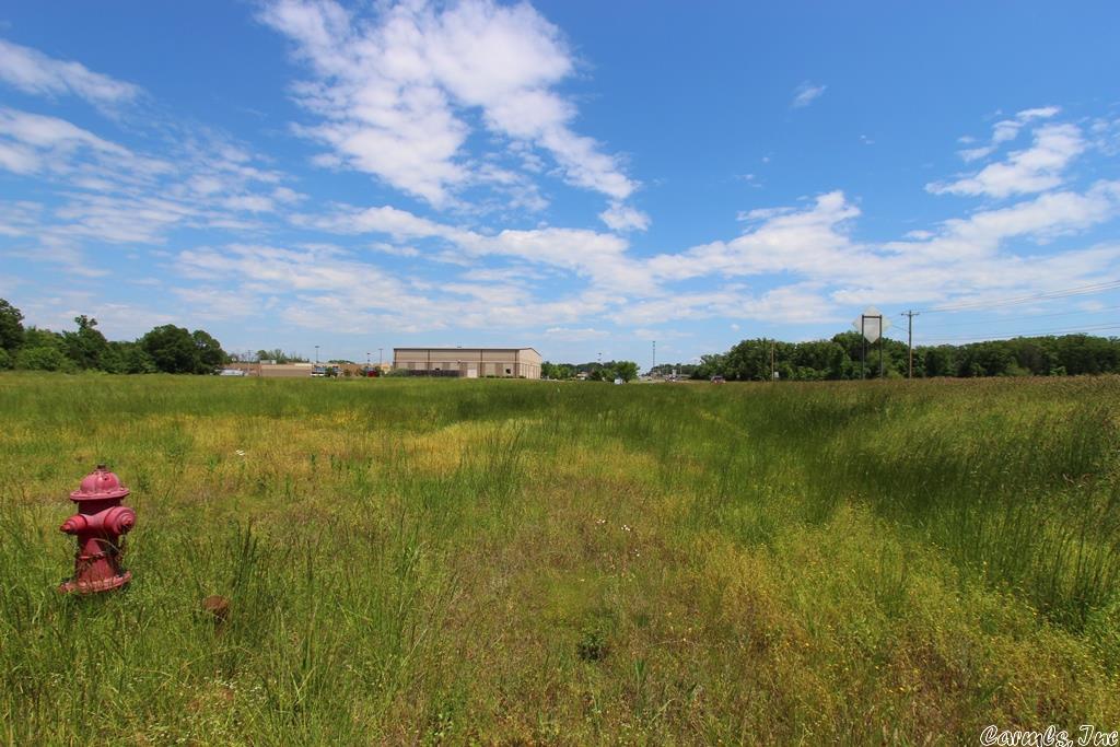 Conway Marketplace - Commercial Sale