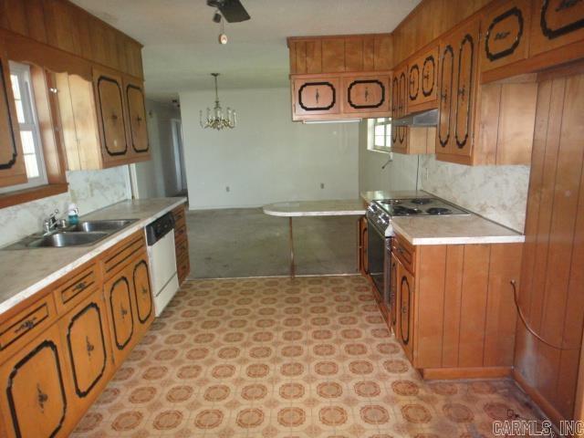 CLOVERDALE ADD (SEARCY) - Residential