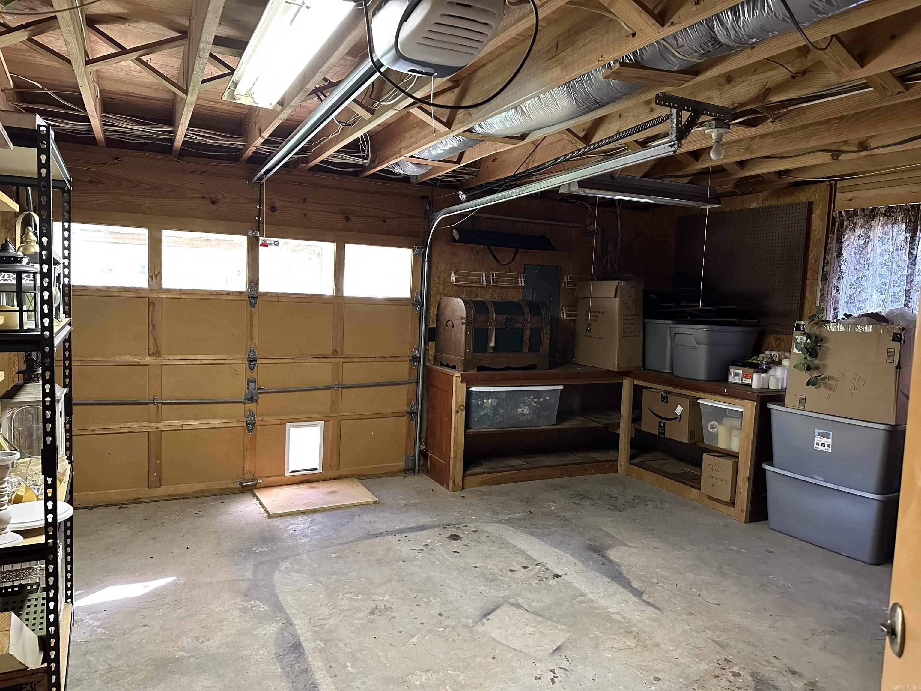 LAKEWOOD ESTATES - Residential